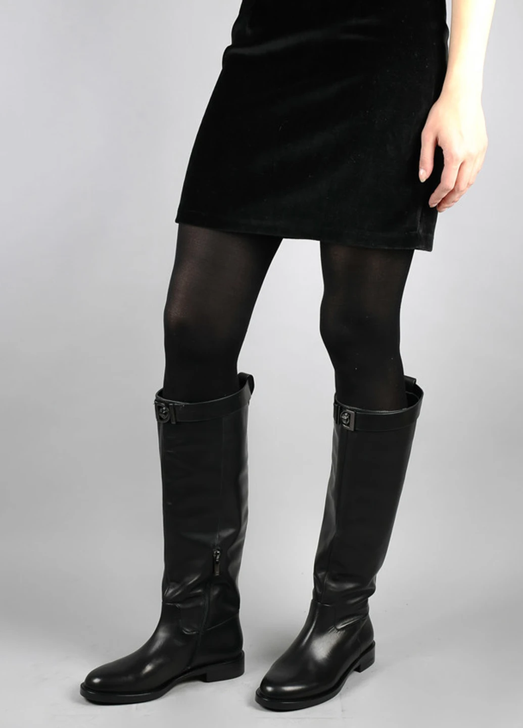 Осенние сапоги Sasha Fabiani с металлическими вставками