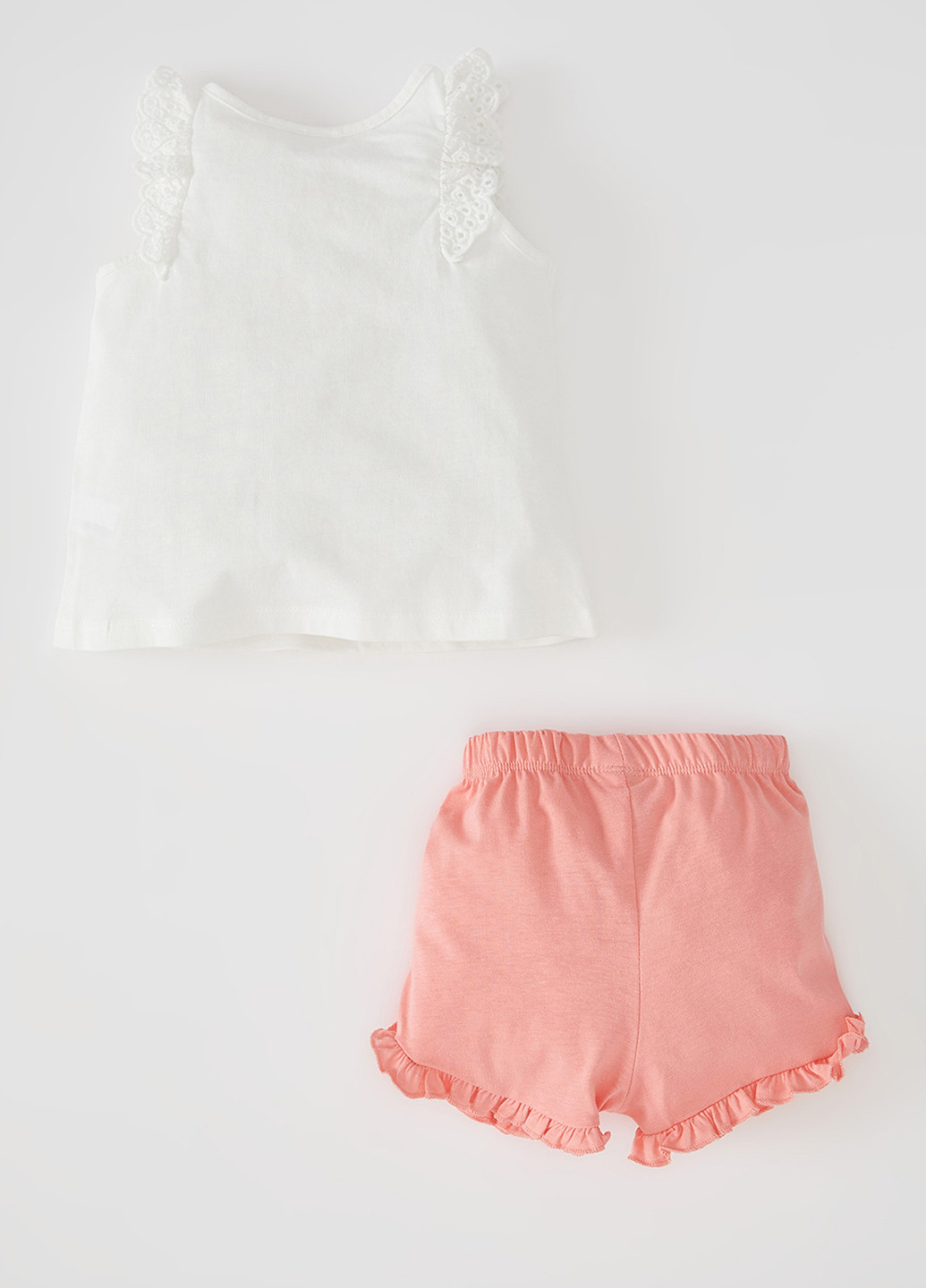Комбинированный летний комплект (майка, шорты) DeFacto