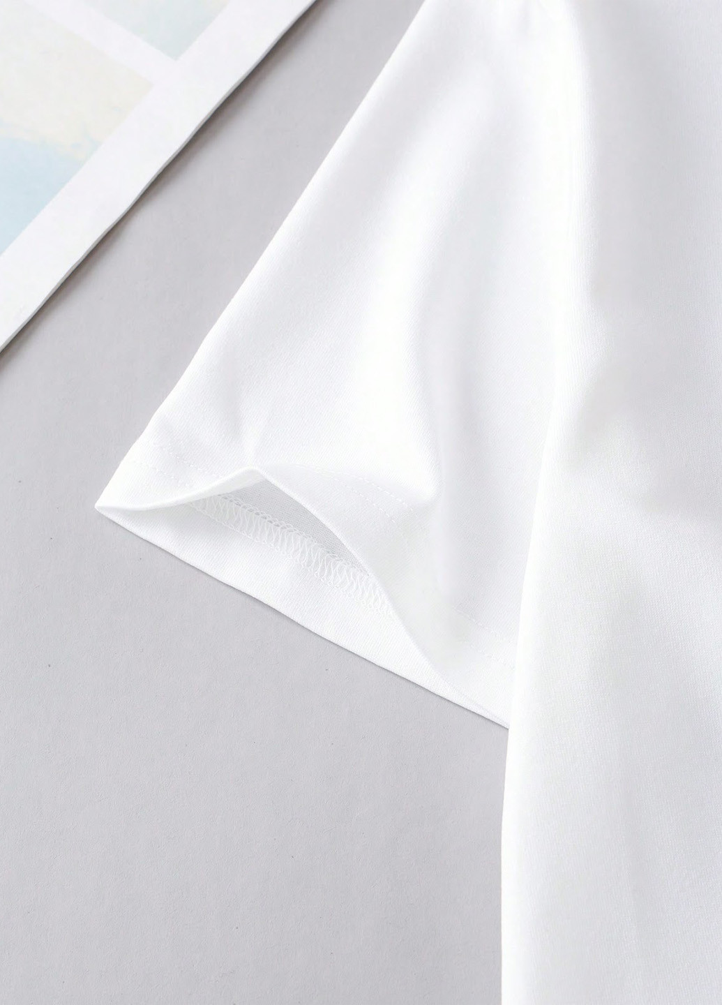 Біла літня футболка SHEIN