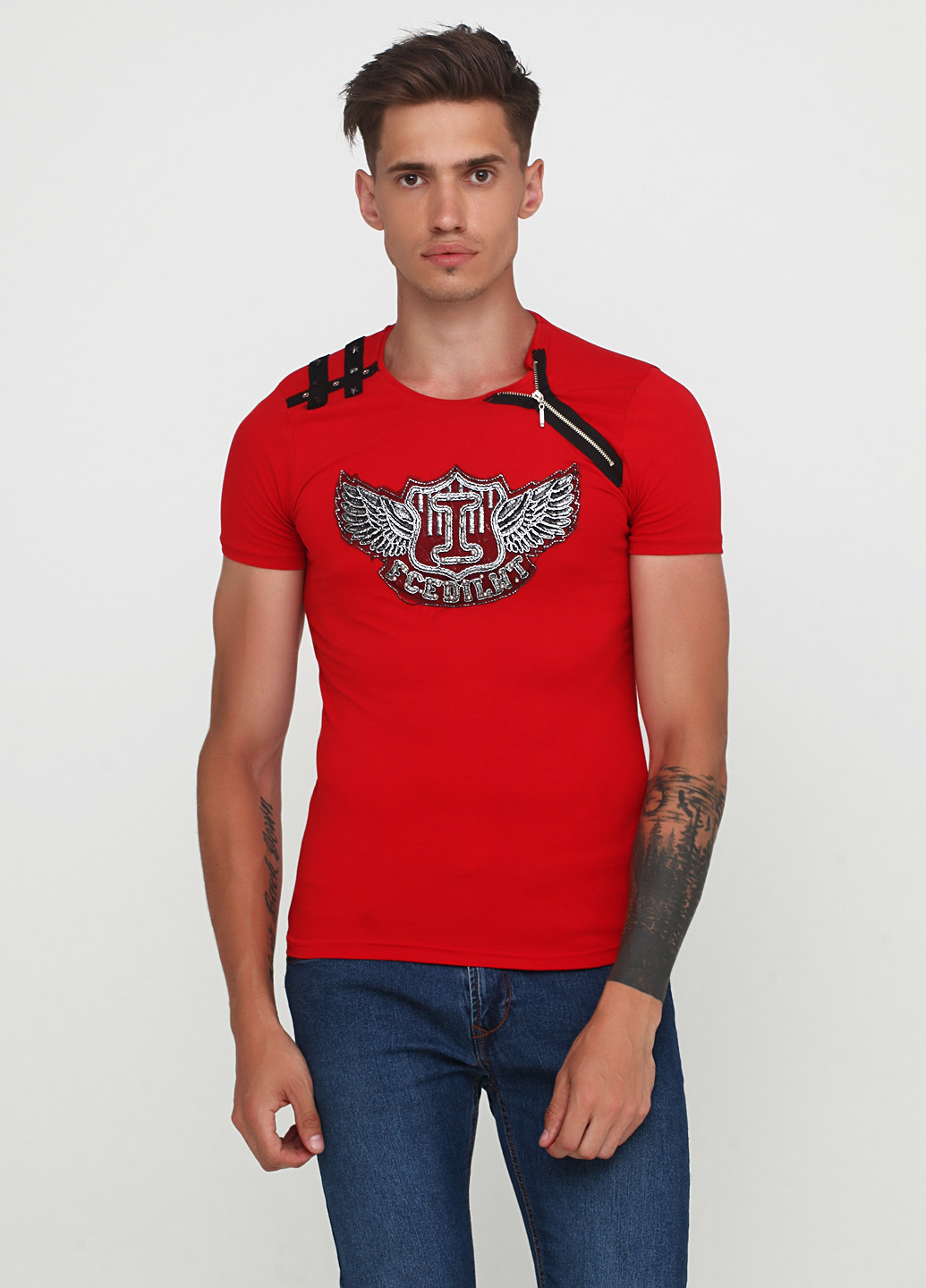 Красная футболка Rocr City