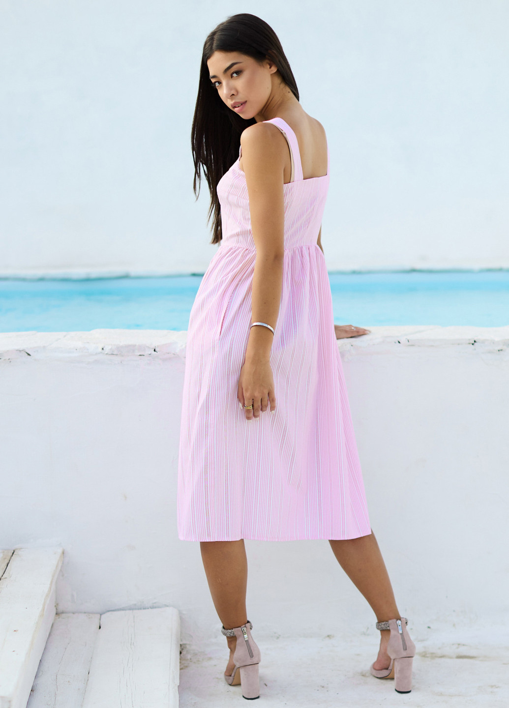 Светло-розовое кэжуал платье клеш ST-Seventeen в полоску