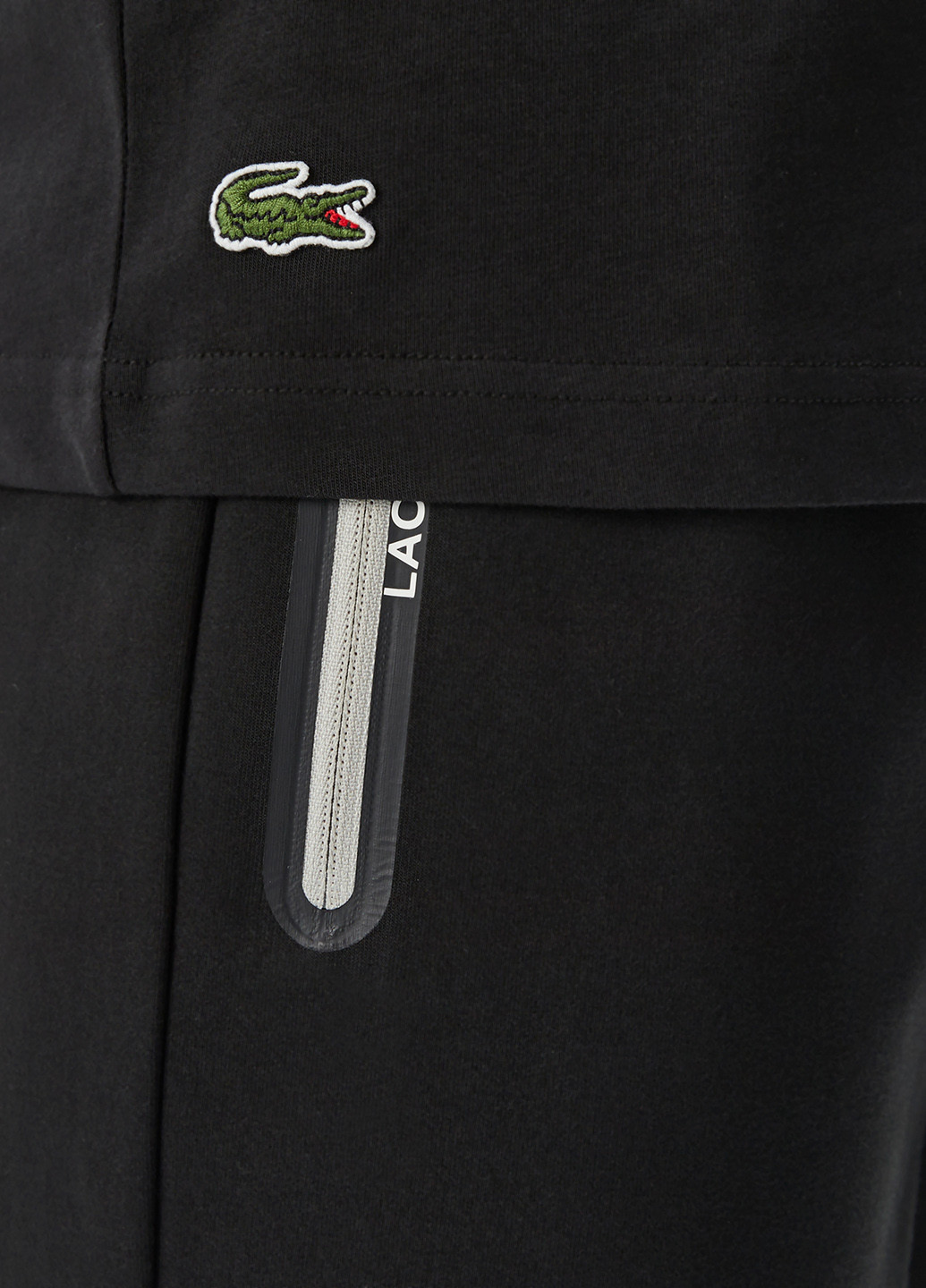 Чорна футболка Lacoste