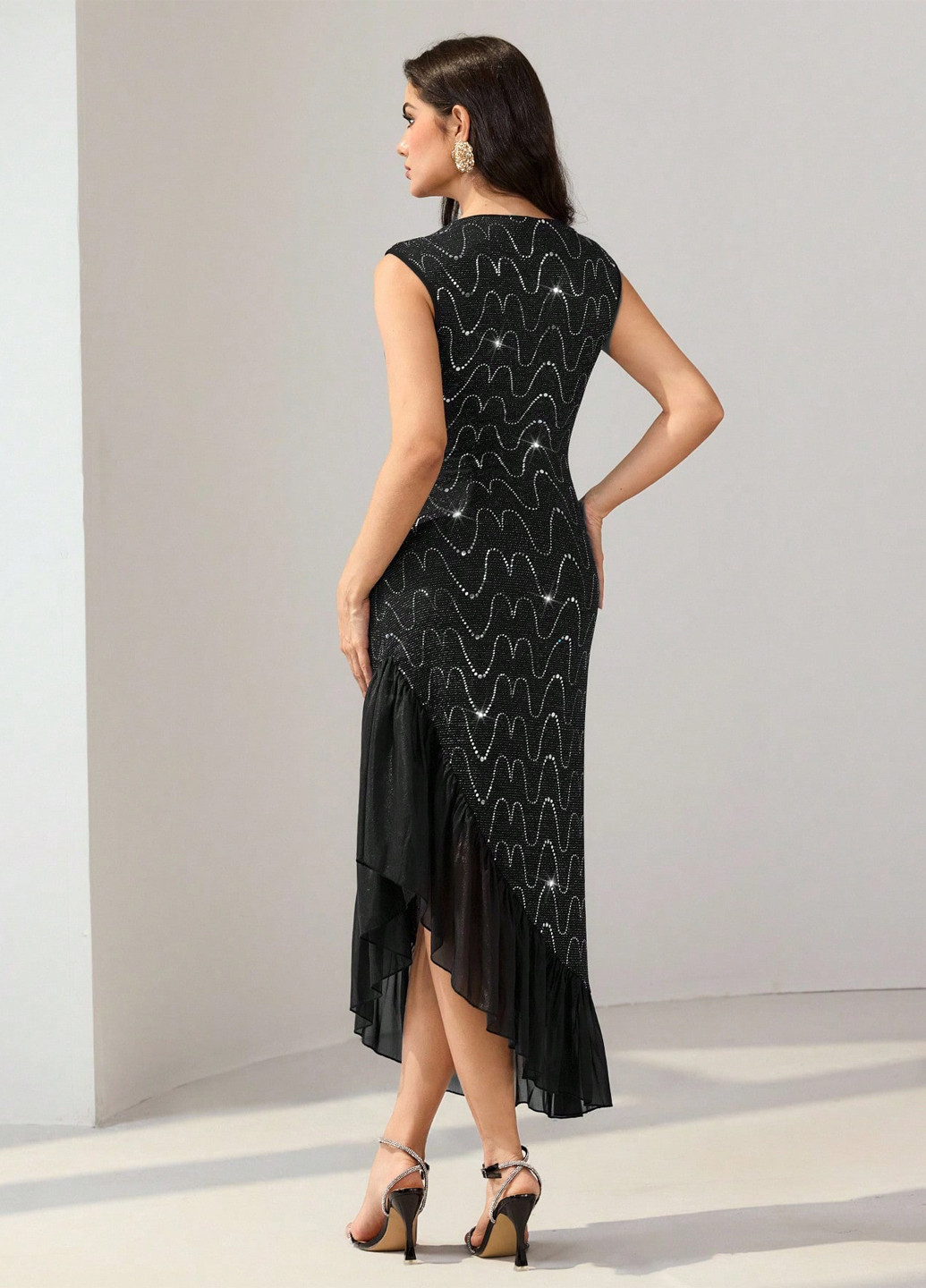 Чорна святковий, коктейльна, вечірня сукня силуетна SHEIN однотонна