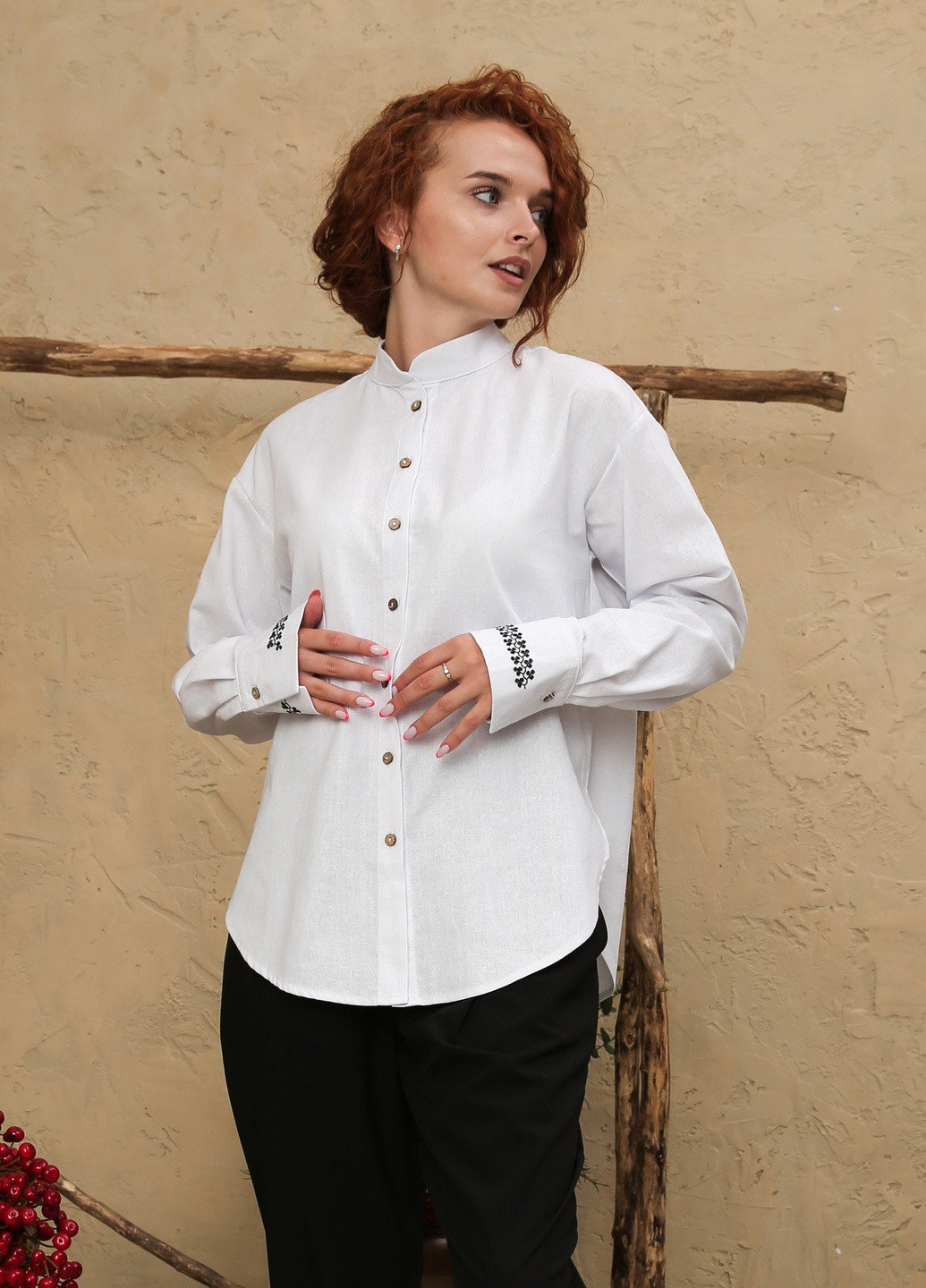 Біла класична сорочка з натурального льону. INNOE Блуза