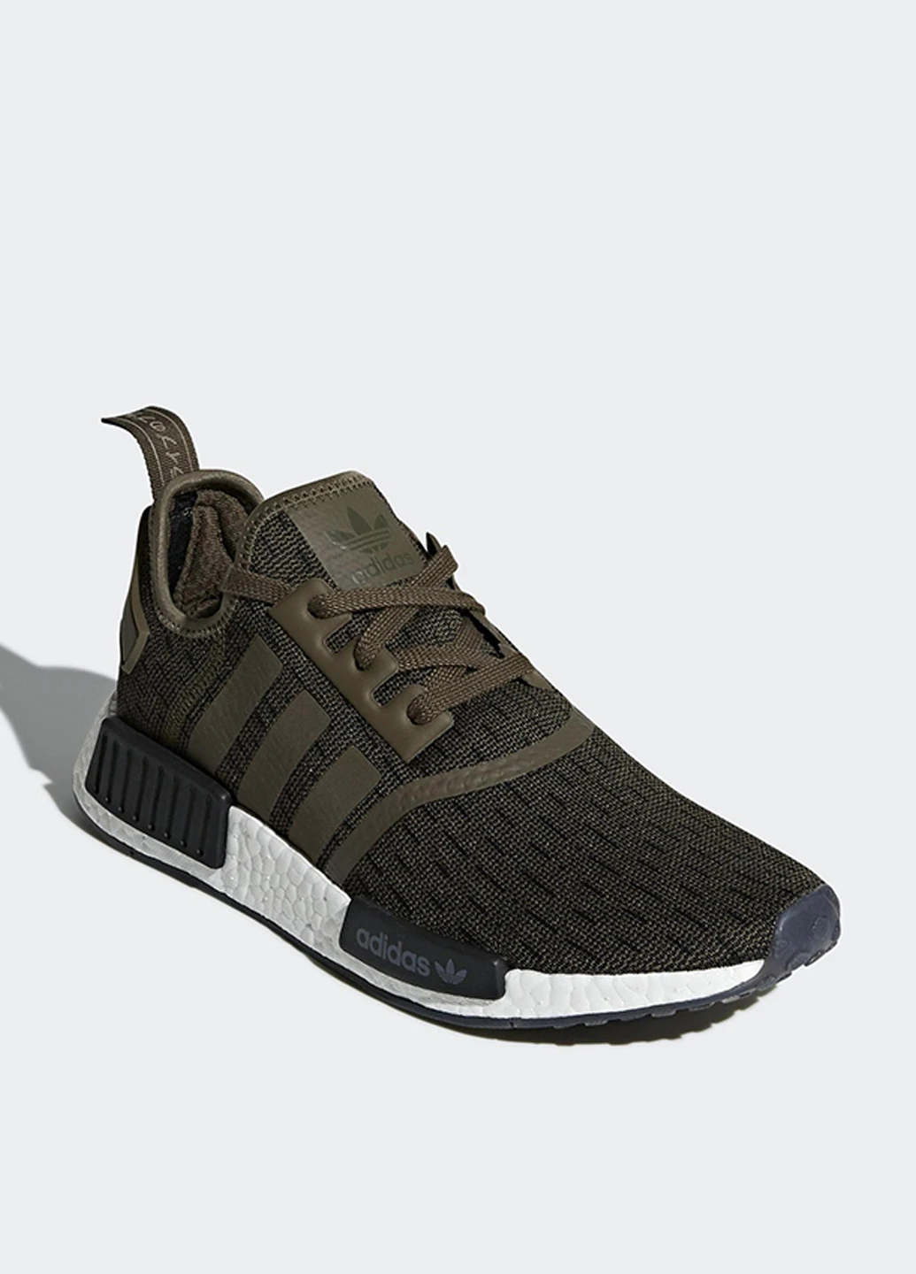 Коричневые демисезонные кроссовки adidas