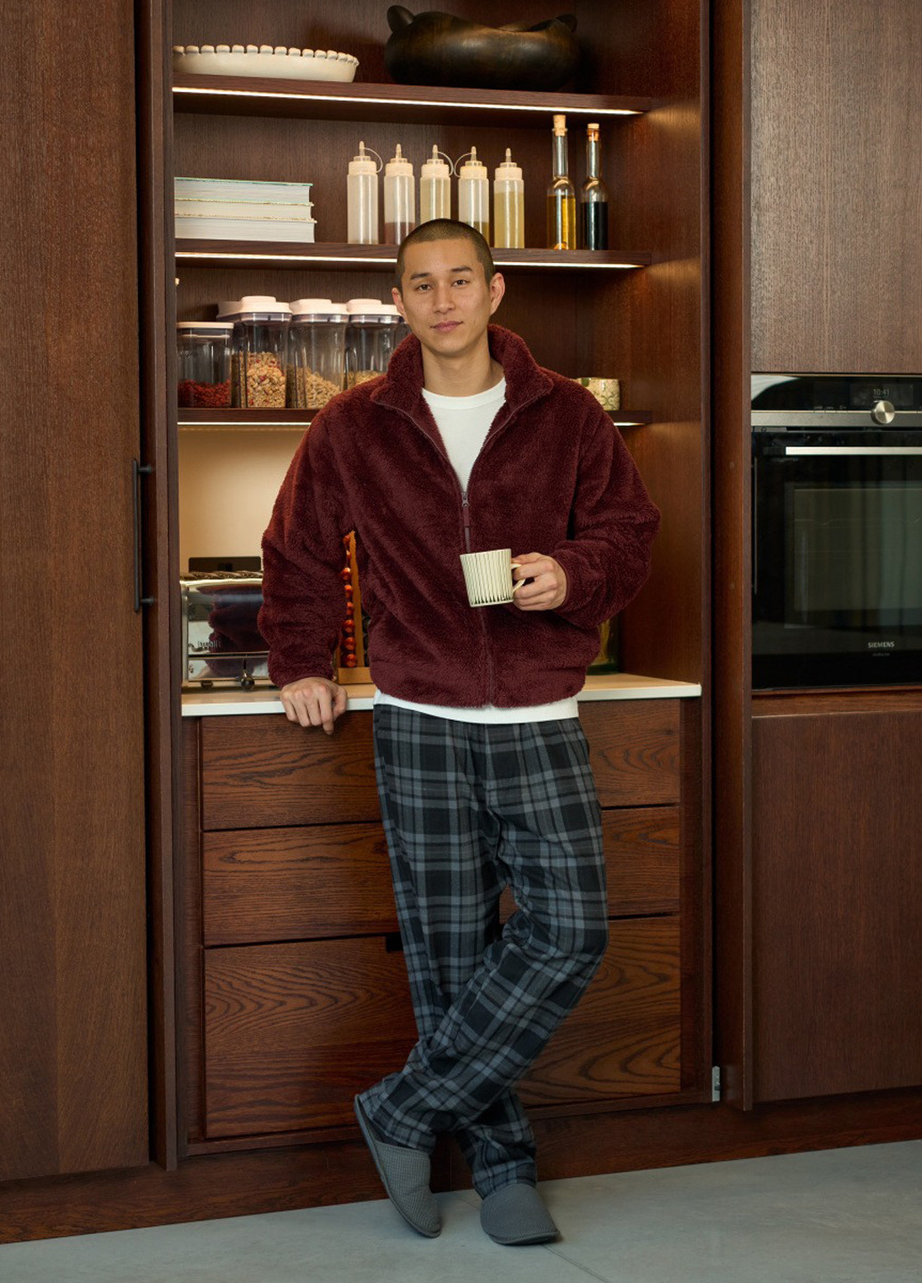 Бордова демісезонна куртка Uniqlo