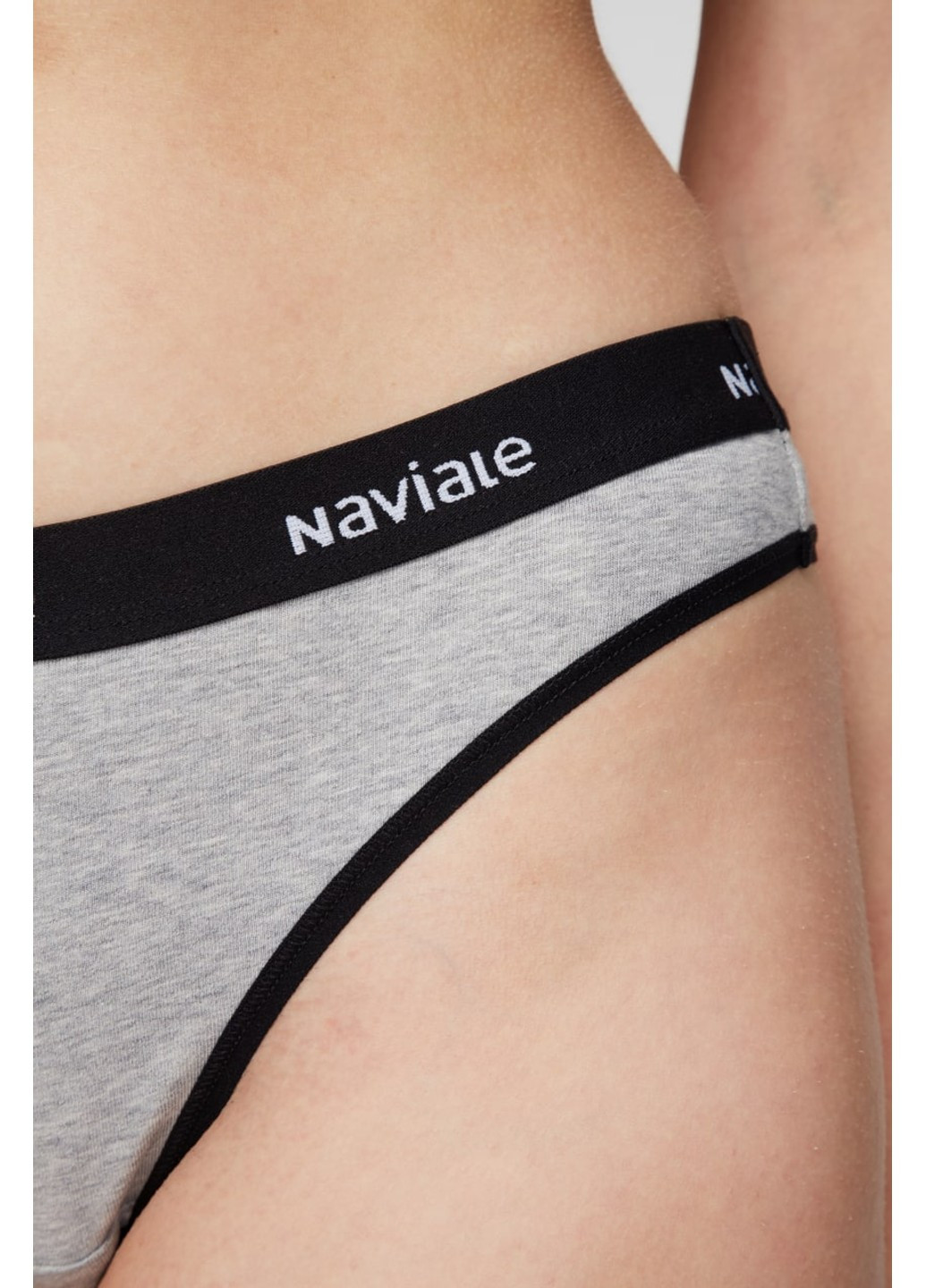 Хлопковые трусики стринг с мягкой брендированной резинкой меланж LU133-01 Naviale (256550102)