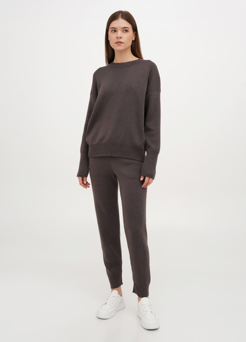 Серо-коричневый демисезонный свитер джемпер ESSME