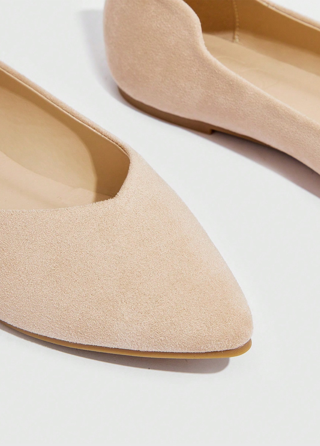 Женские туфли SHEIN | светло-бежевые однотонные без декора искусственная замша (341743964)