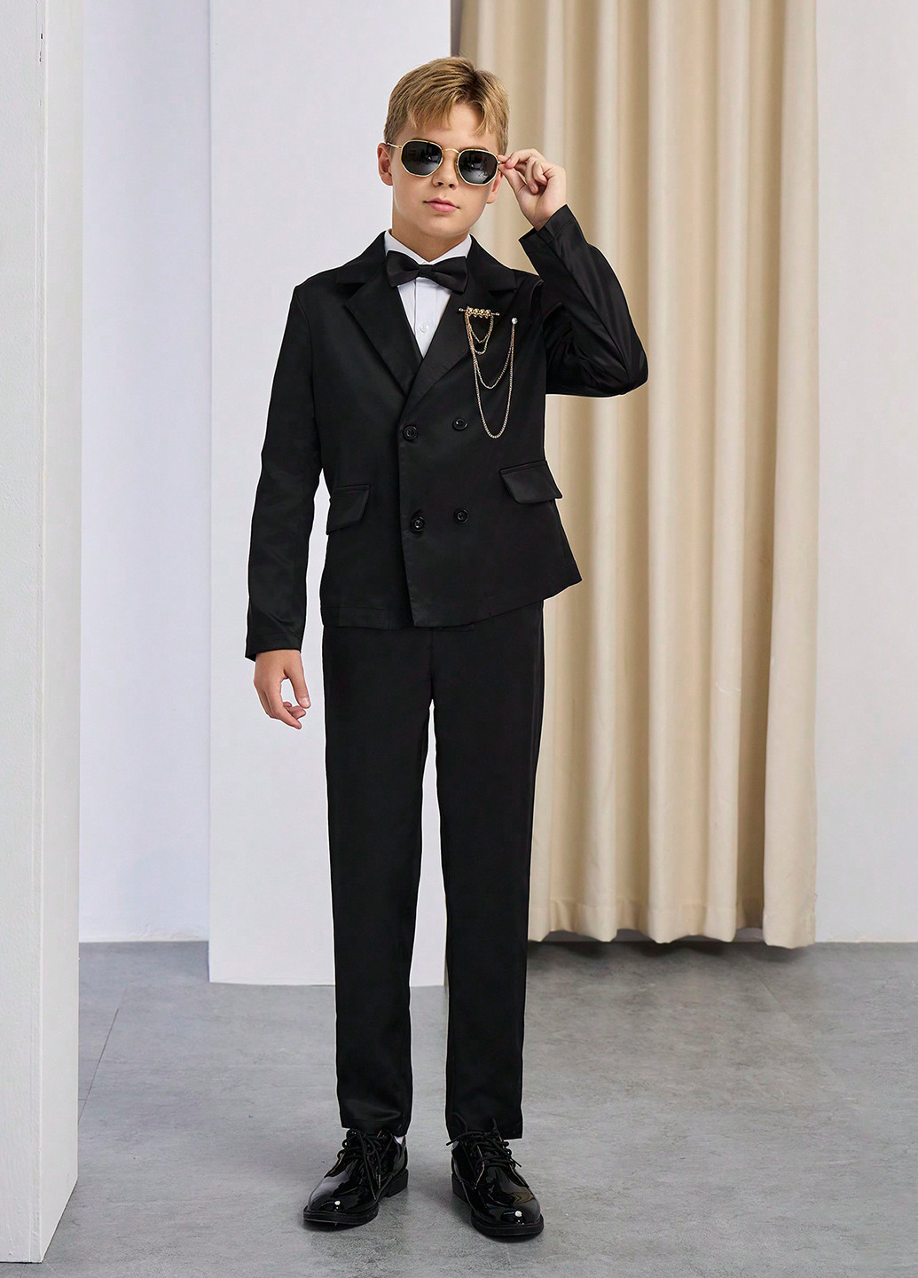 Черный демисезонный костюм (пиджак, брюки) брючный SHEIN