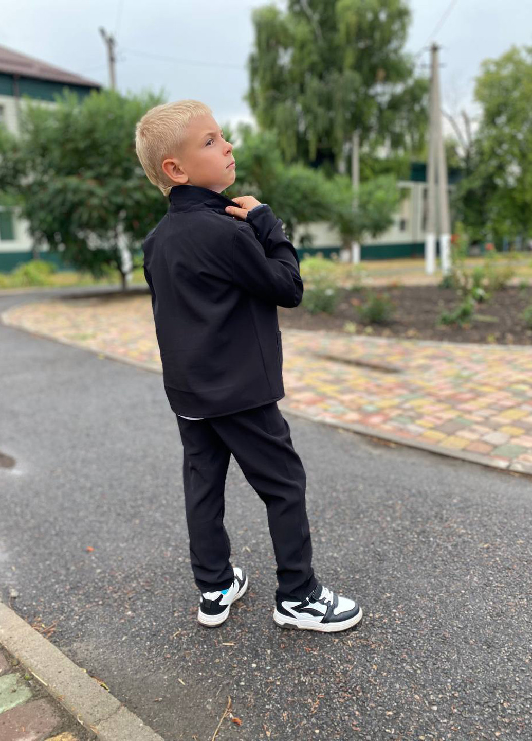 Черный демисезонный костюм (пиджак, брюки) брючный BRAZERS