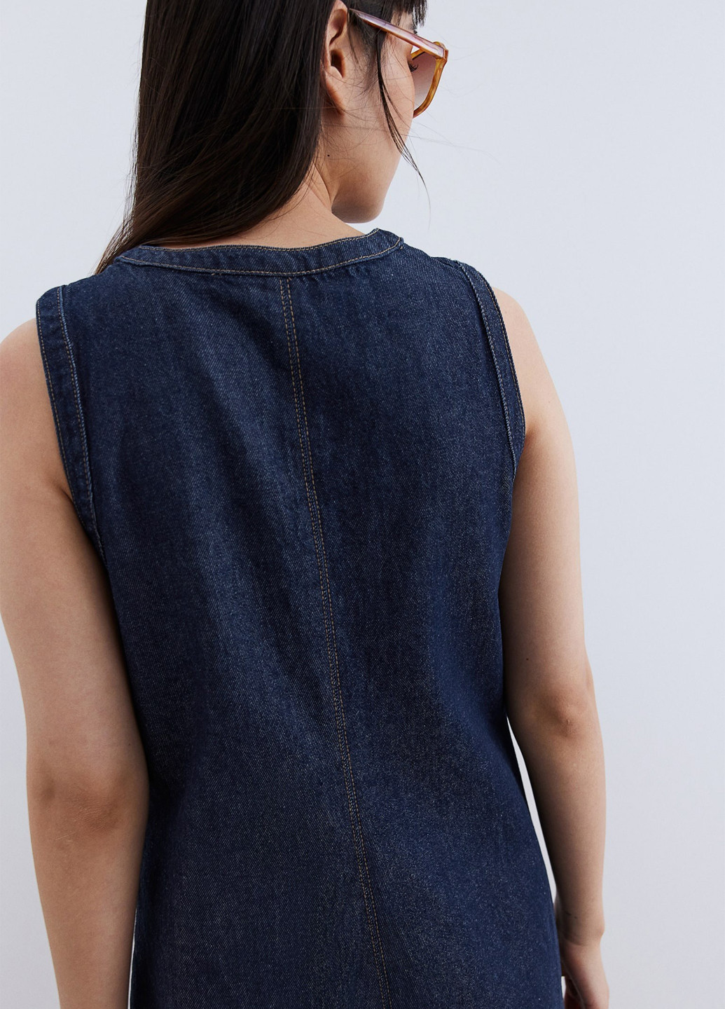 Темно-синее джинсовое платье H&M однотонное