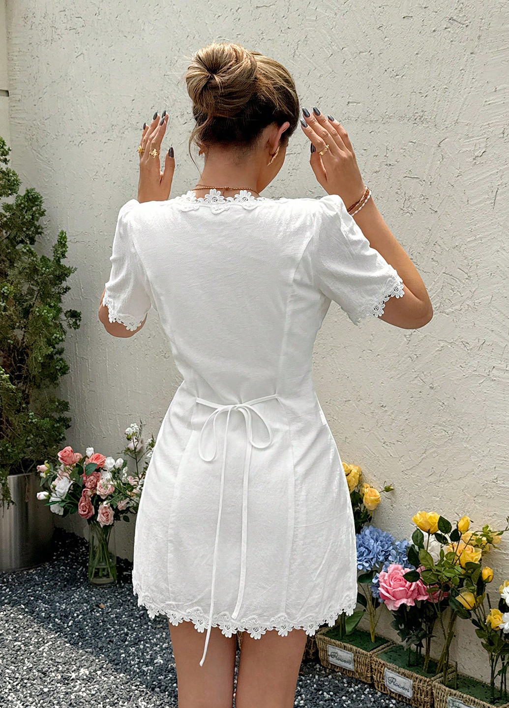 Белое кэжуал платье а-силуэт SHEIN однотонное