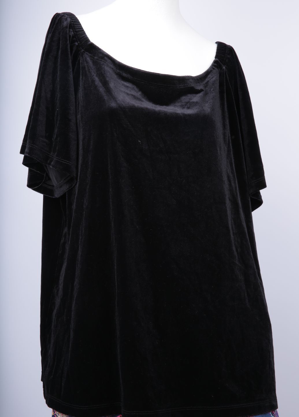 Черная демисезонная блуза Signature