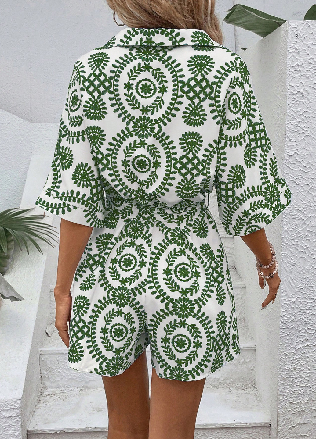 Комбінезон SHEIN комбінезон-шорти малюнок білий кежуал поліестер