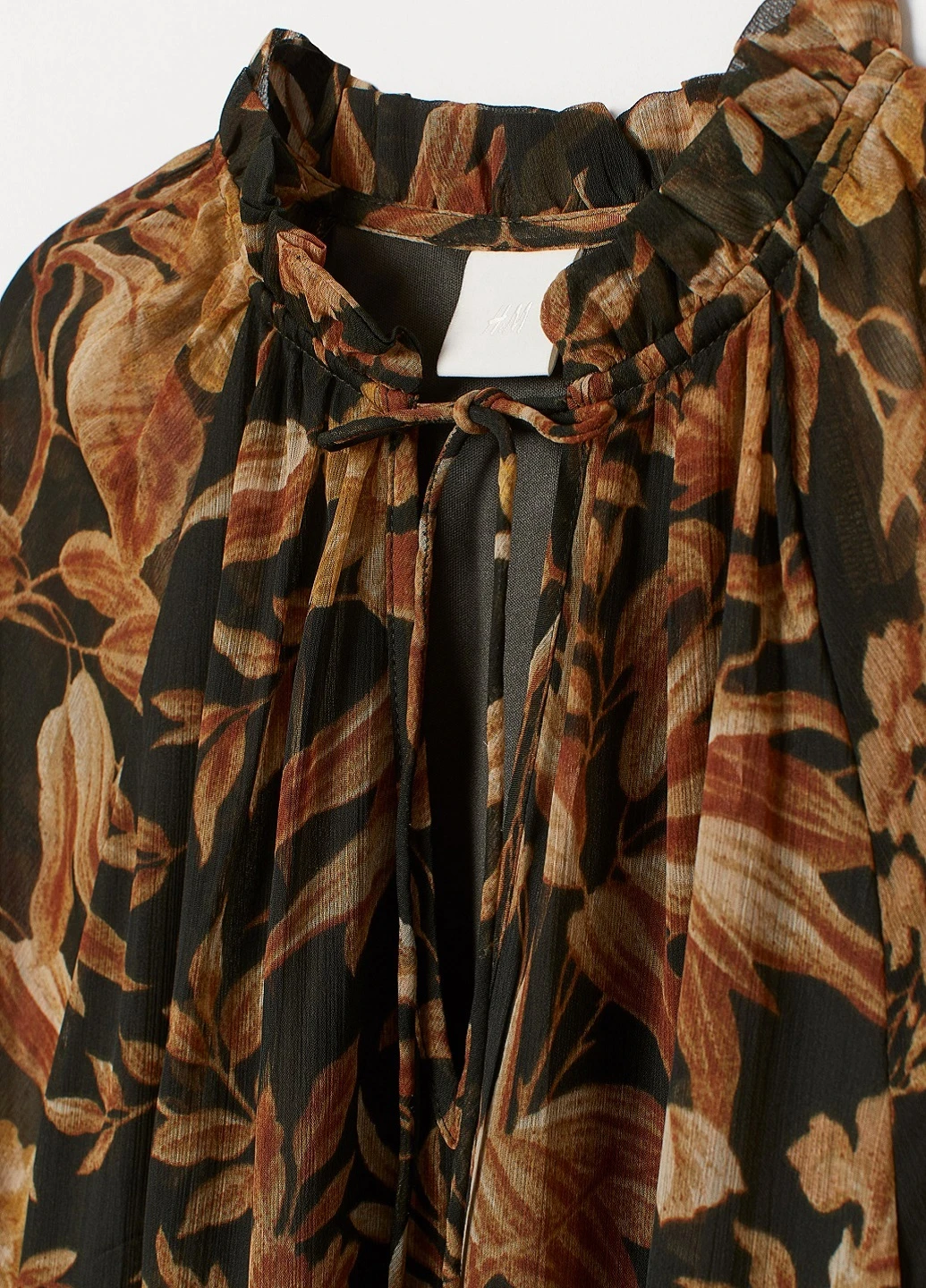 Коричнева кежуал сукня а-силует, кльош H&M з малюнком