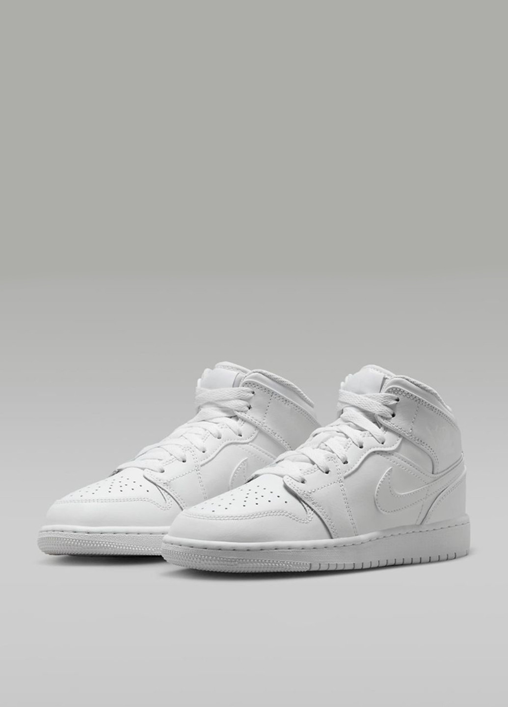 Кроссовки 1 Mid (Gs) 554725-136 Jordan 1 Mid (Gs) белые демисезоны (314148173)