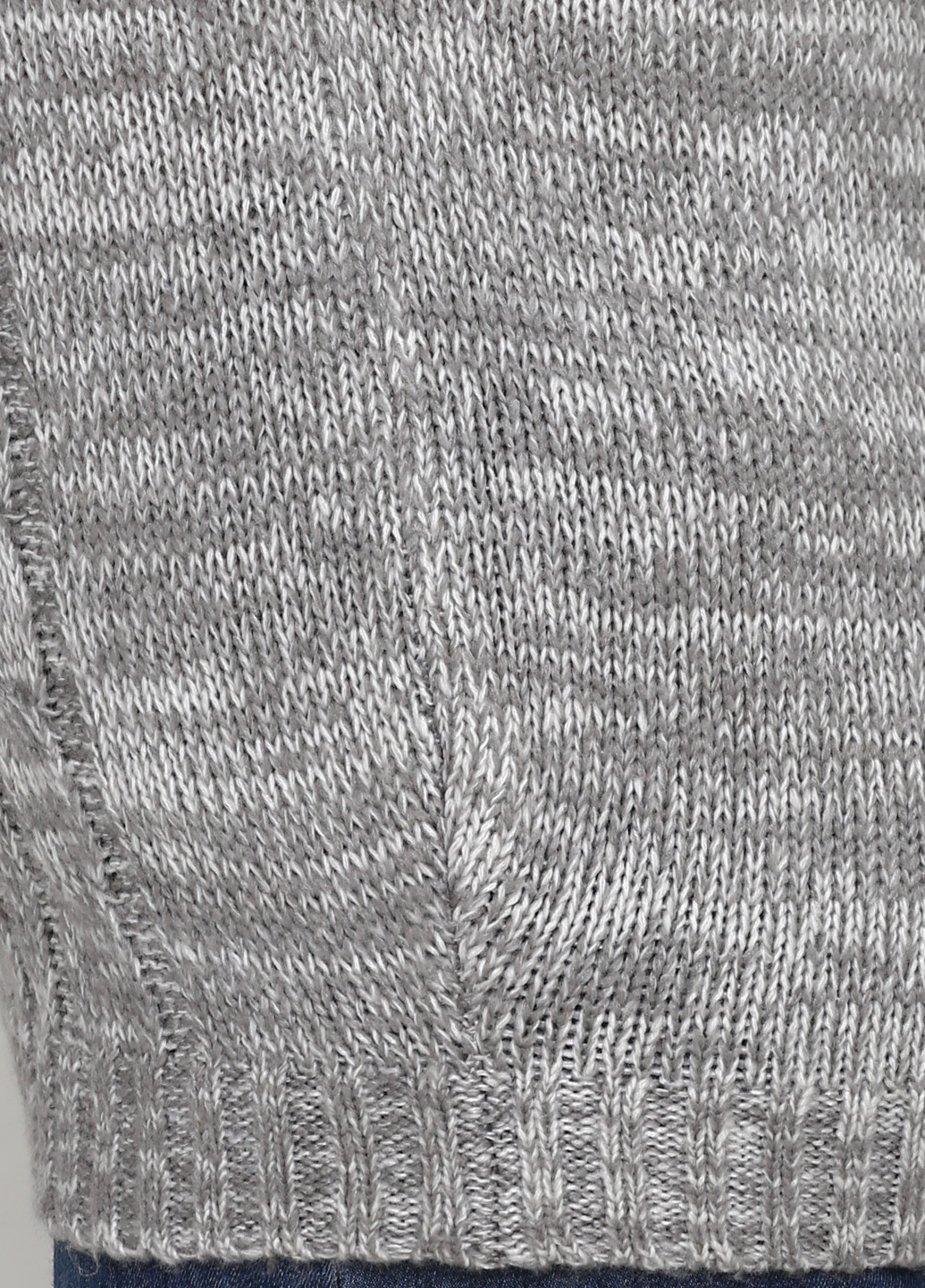 Светло-серый демисезонный свитер CHD