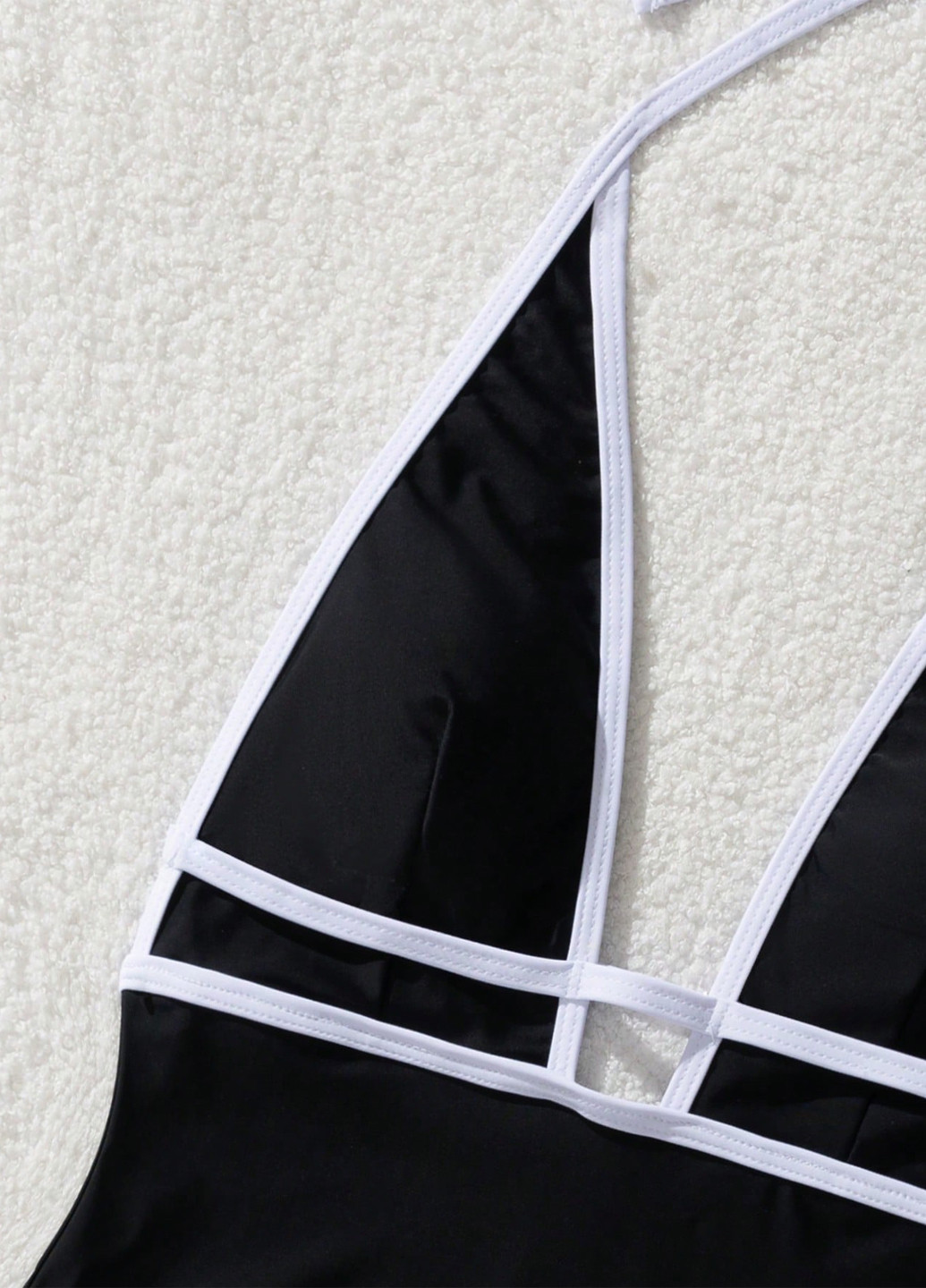 Черный летний купальник слитный, халтер SHEIN