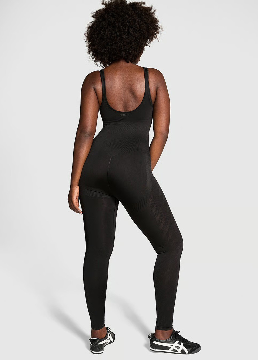 Комбинезон Victoria's Secret комбинезон-брюки однотонный чёрный спортивный полиамид