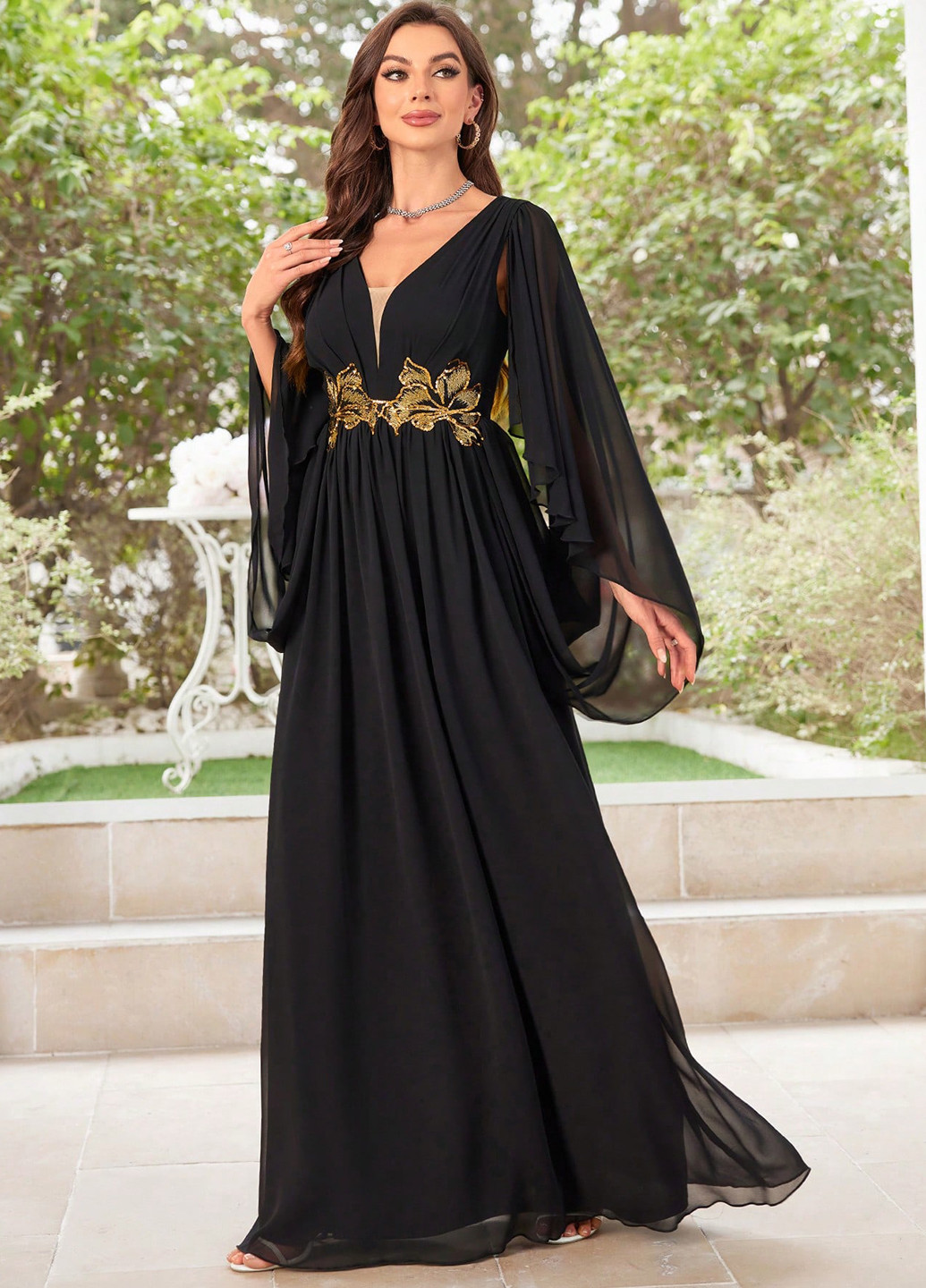 Черное вечернее платье клеш, в стиле ампир SHEIN однотонное