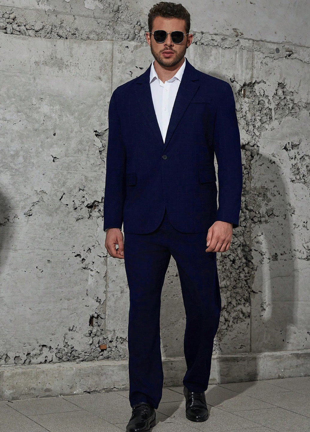 Темно-синий демисезонный костюм (пиджак, брюки) брючный SHEIN