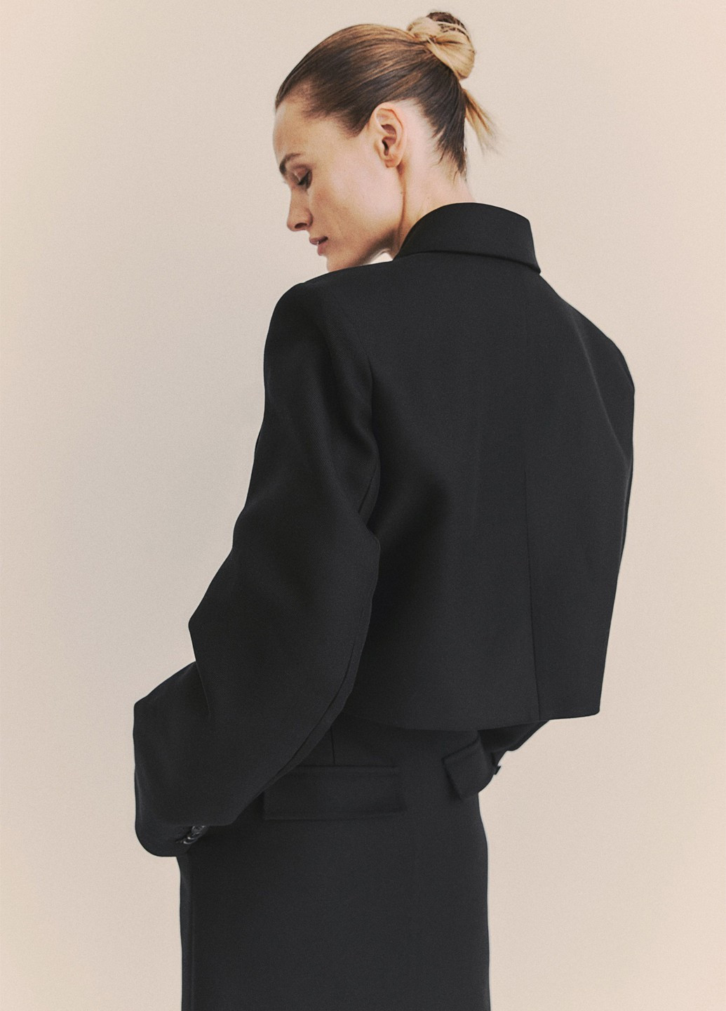 Чорна демісезонна куртка куртка-піджак H&M