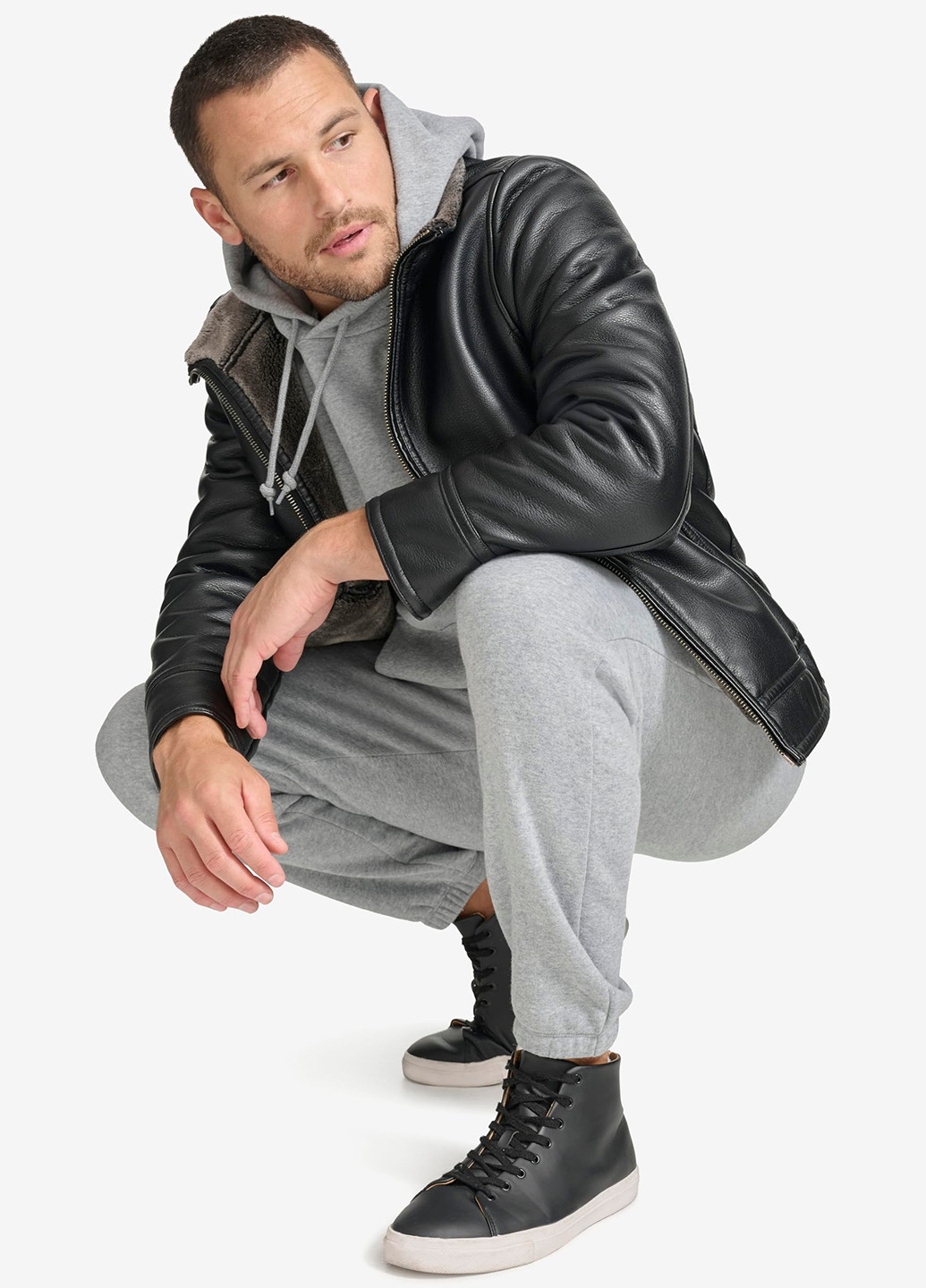 Чорна зимня куртка Calvin Klein