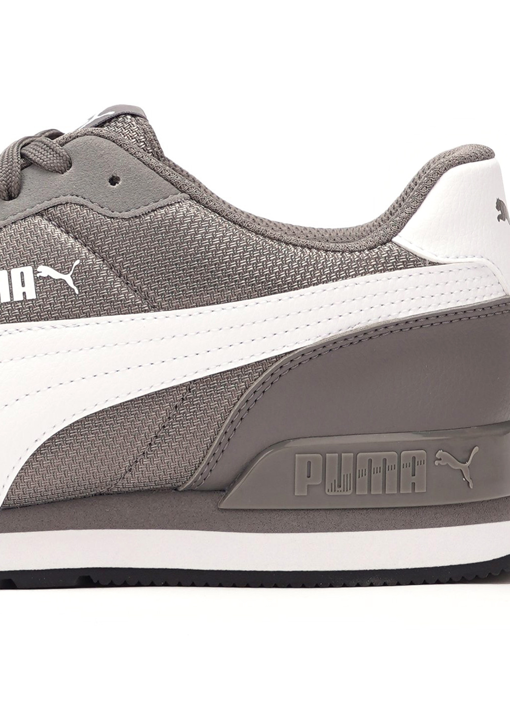 Серые всесезонные кроссовки Puma ST Runner V2 Mesh