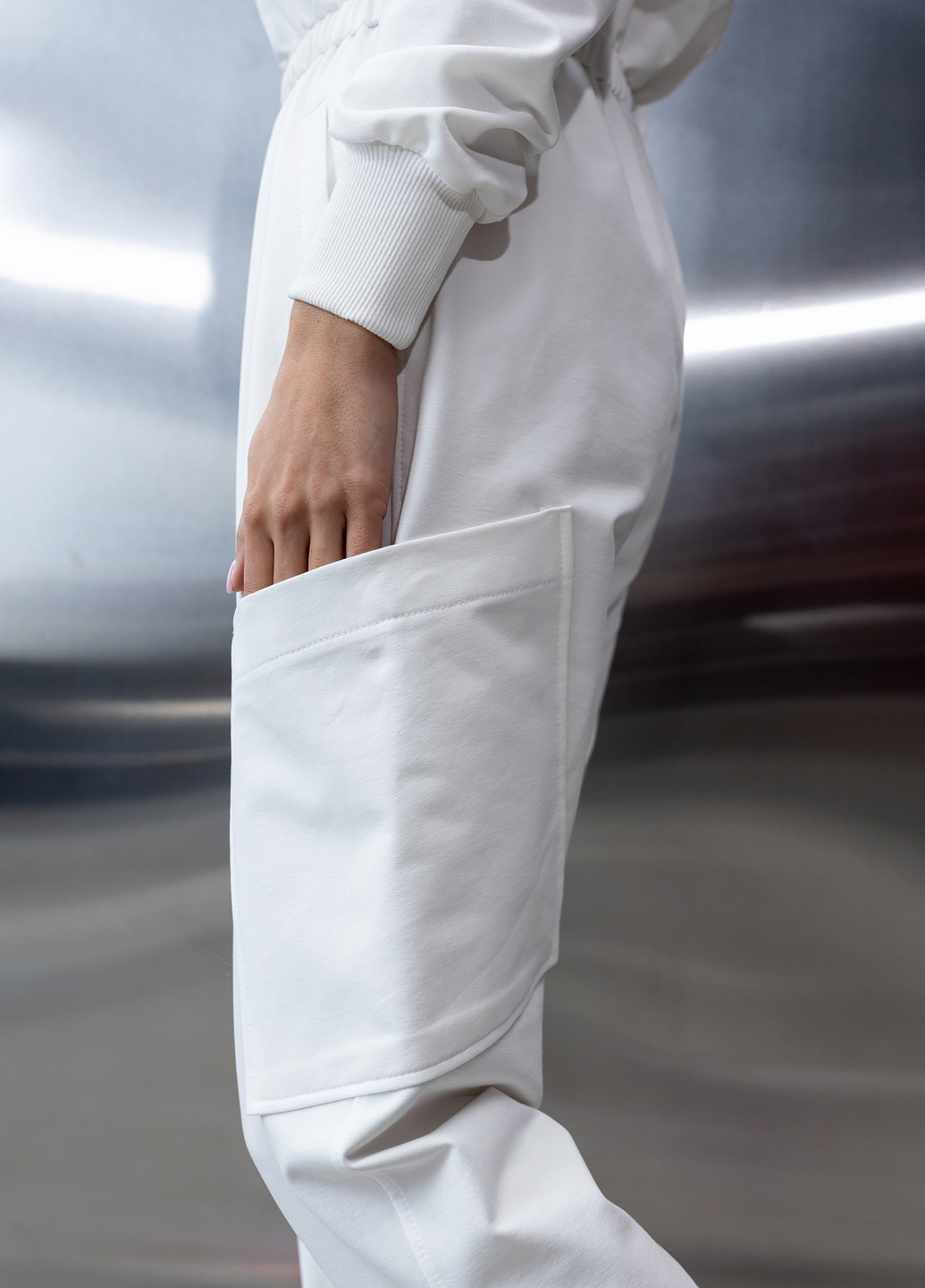 Хлопковый комбинезон с поясом и молнией TOTALFIT комбинезон-брюки однотонный белый кэжуал, спортивный двунитка, хлопок