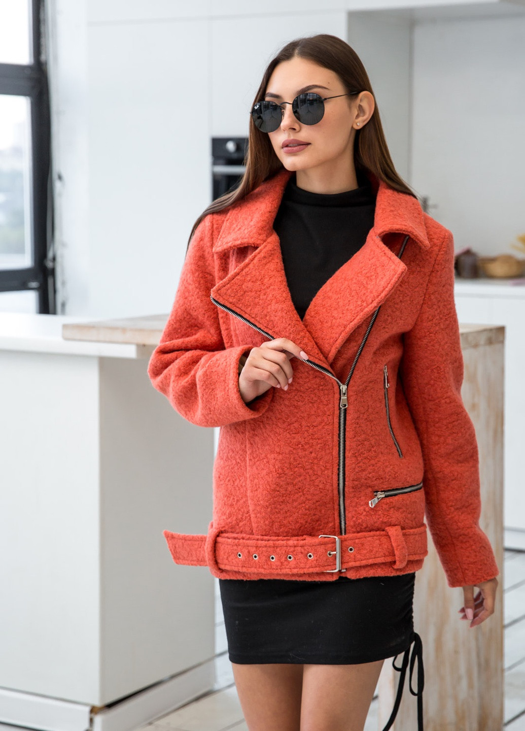 Теракотова демісезонна куртка MN