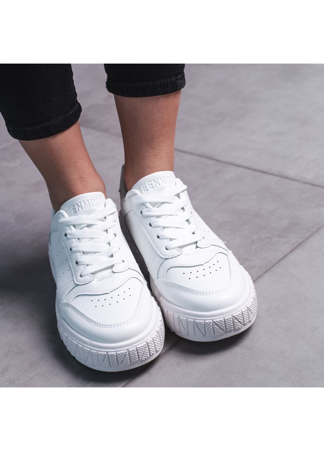 Белые демисезонные кроссовки женские reign 3505 40 25 см белый Fashion