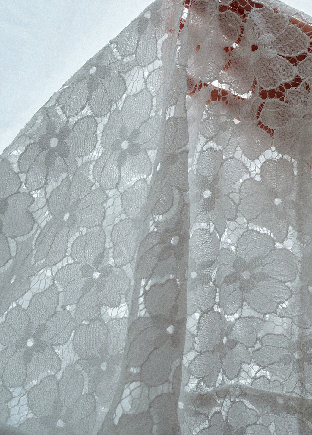 Белое кэжуал платье платье-футболка SHEIN однотонное