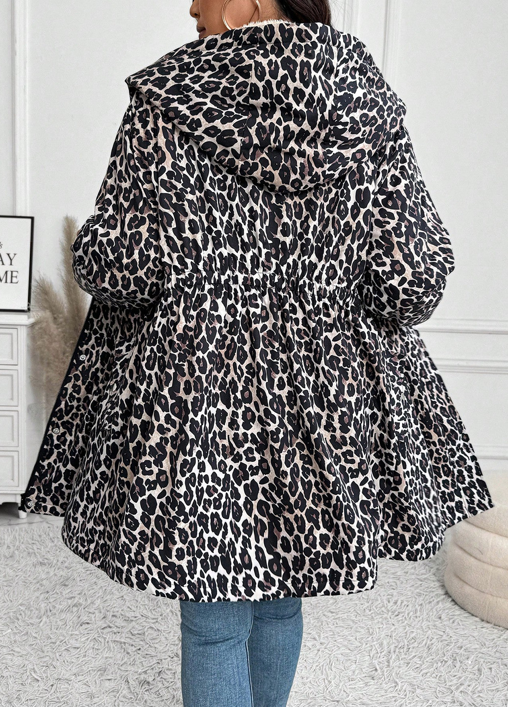 Комбинированная зимняя куртка SHEIN