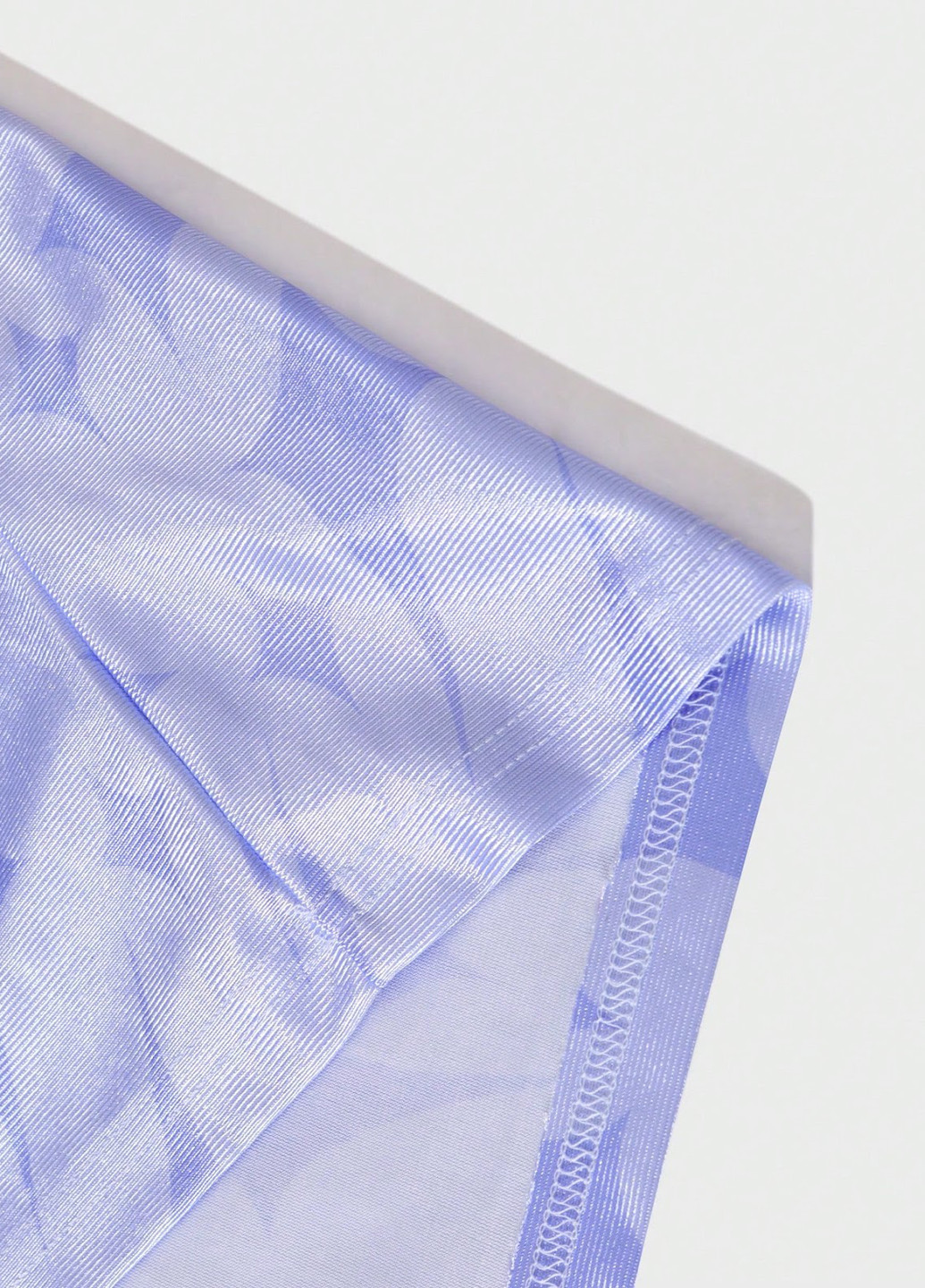 Светло-лиловая футболка-поло для мужчин SHEIN с рисунком