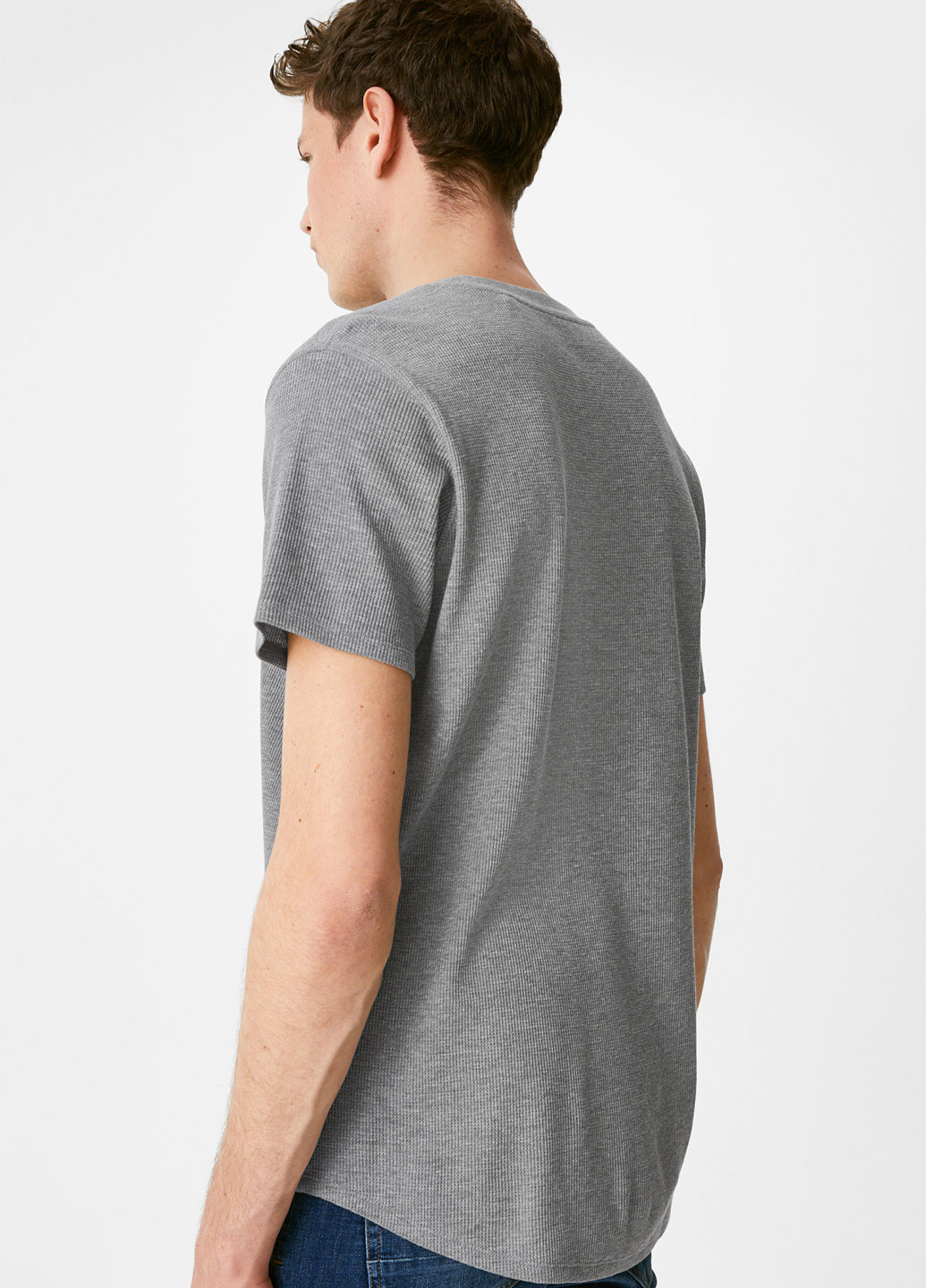 Сіра футболка C&A