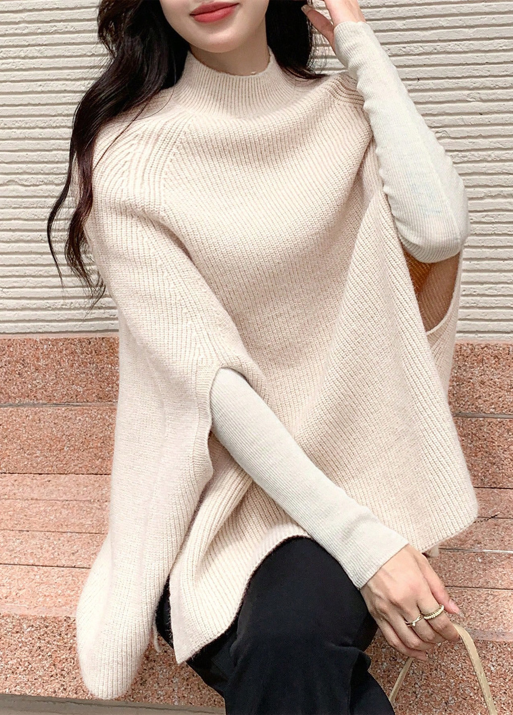 Кремовый демисезонный свитер SHEIN