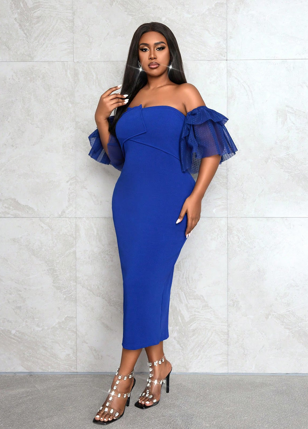 Синее вечернее платье на запах, силуэтная, с открытыми плечами, с открытой спиной SHEIN однотонное