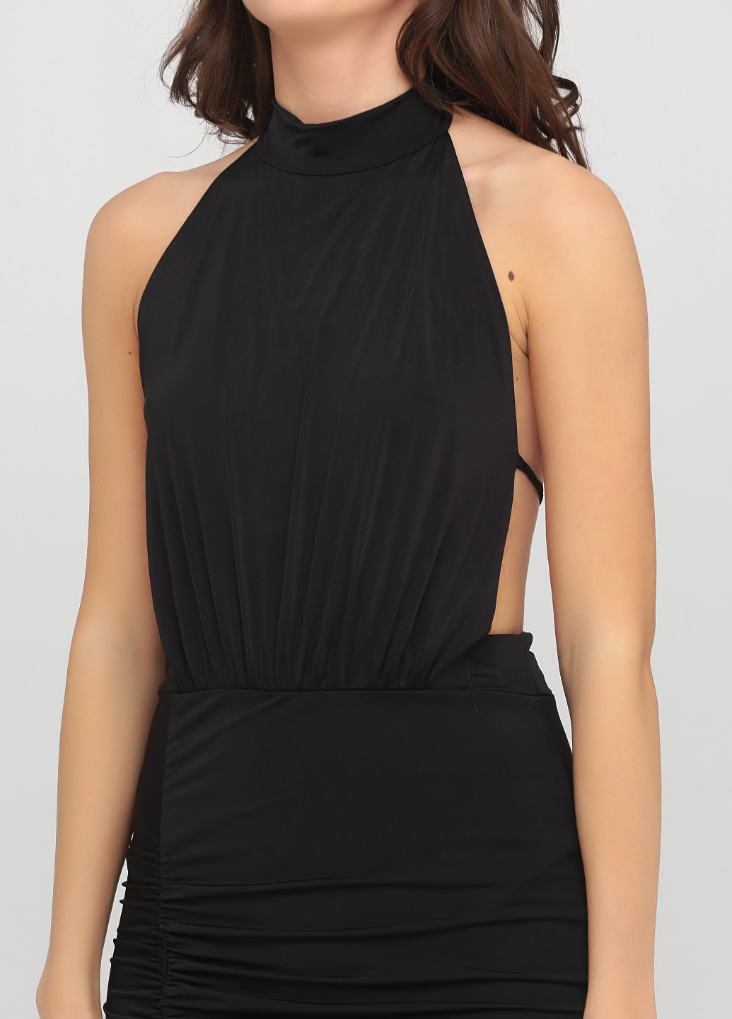 Черное коктейльное платье с открытыми плечами Glamour babe однотонное