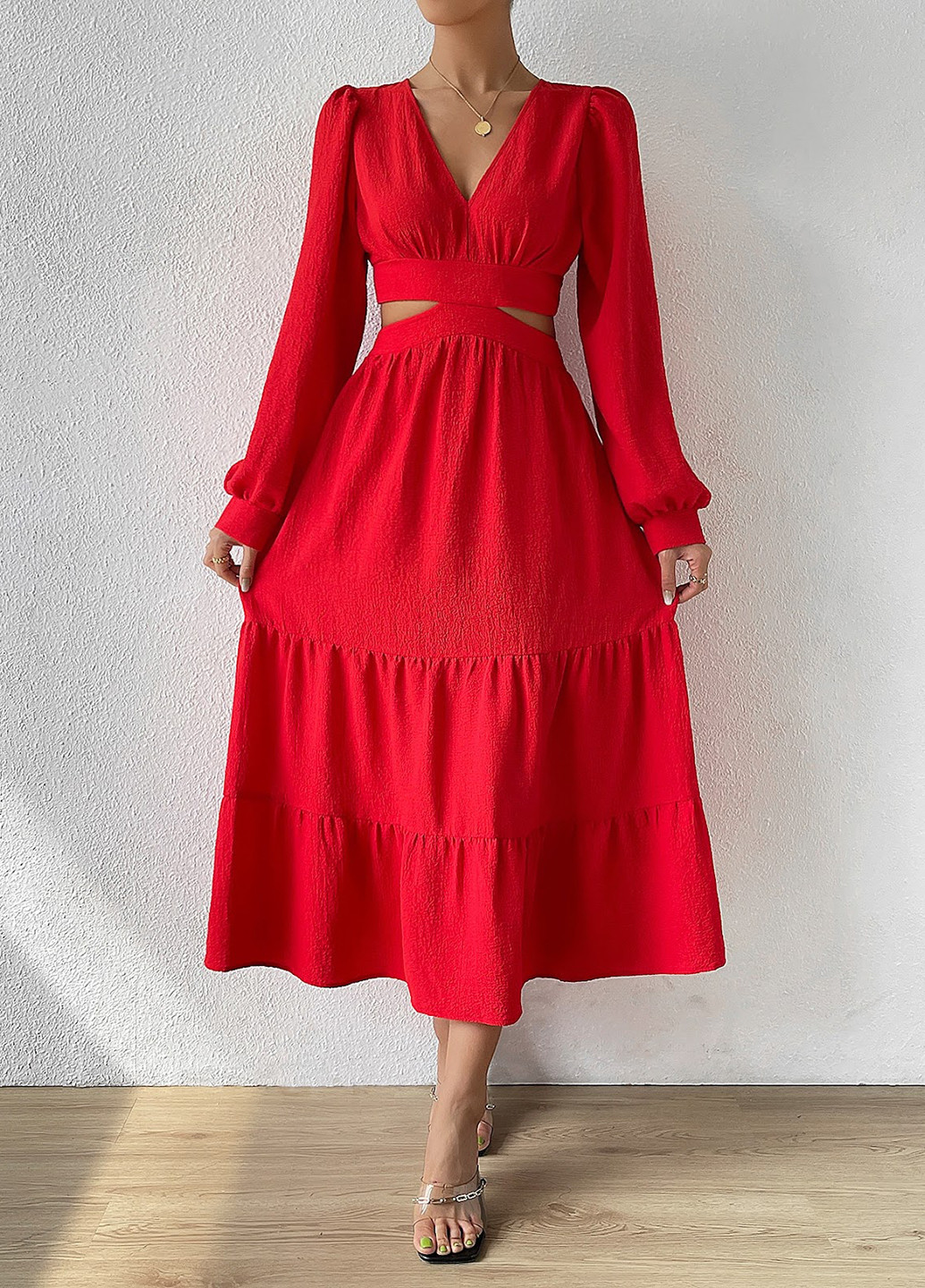 Красное кэжуал платье в стиле ампир, с открытой спиной SHEIN однотонное