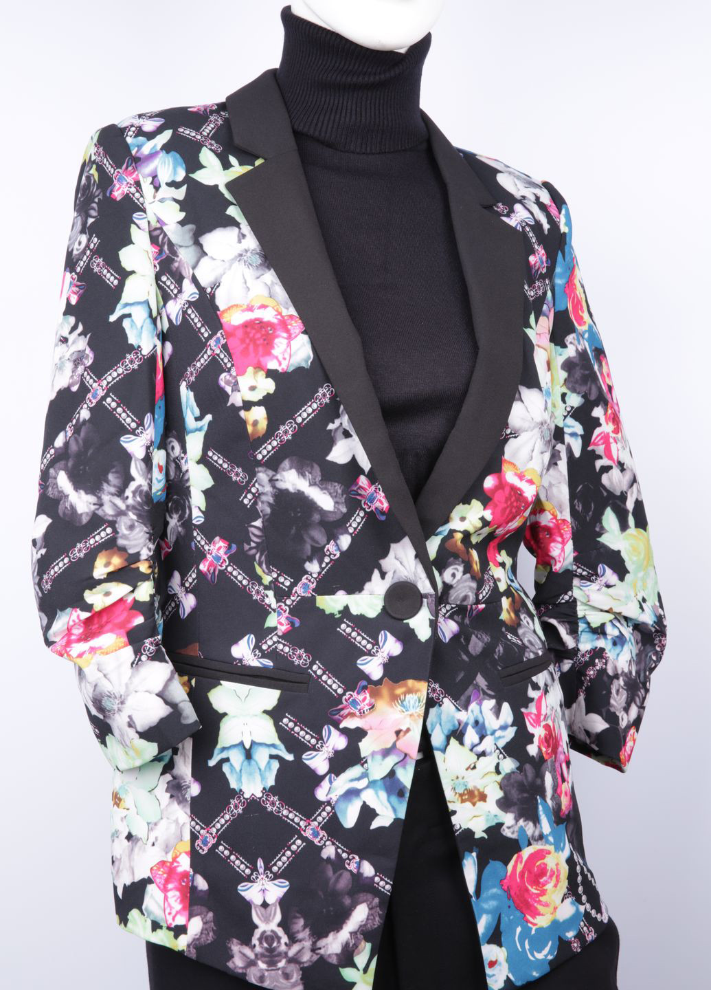 Цветной женский жакет VERA MODA с цветочным узором - демисезонный