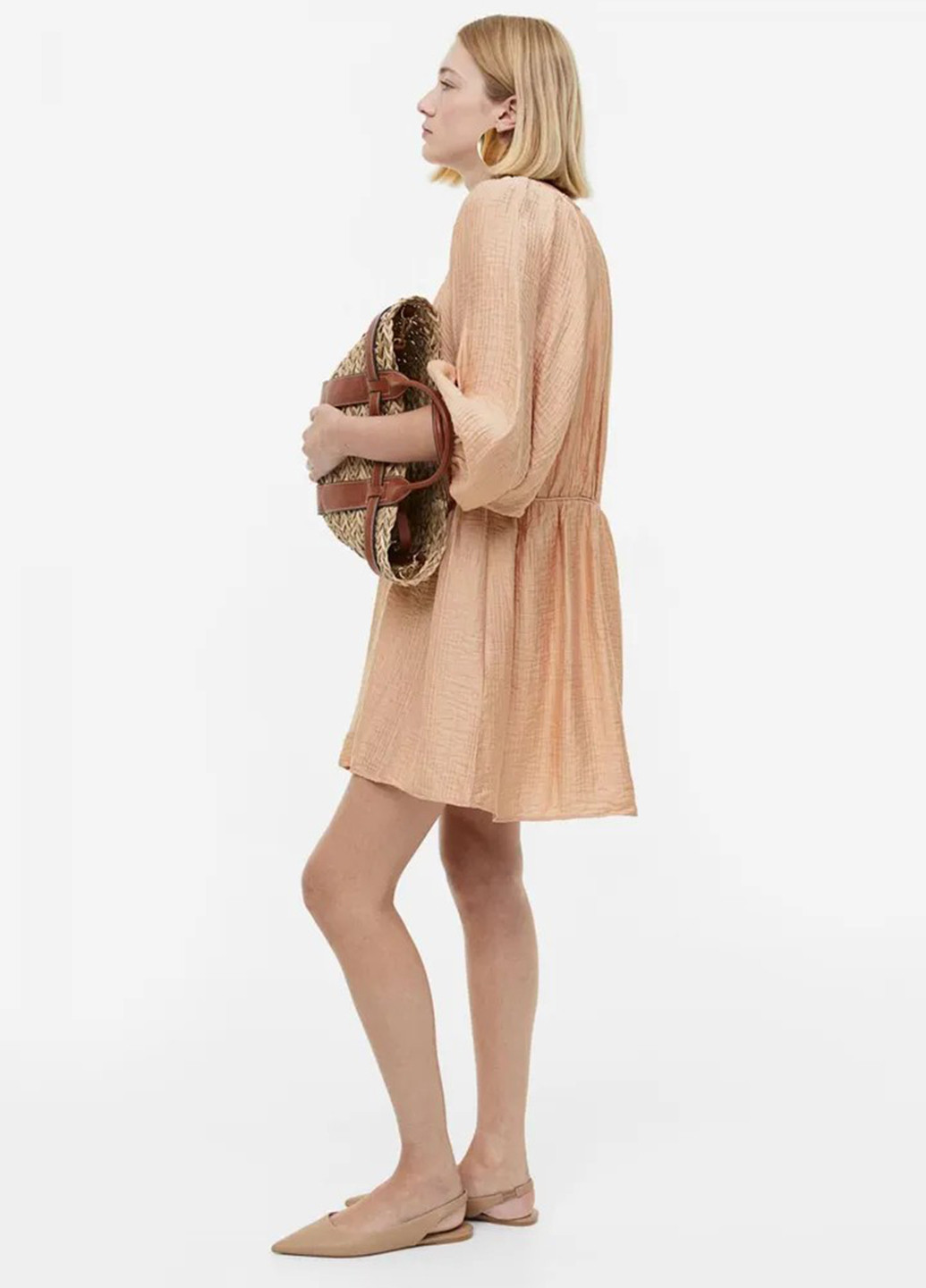 Бежевое кэжуал платье H&M однотонное