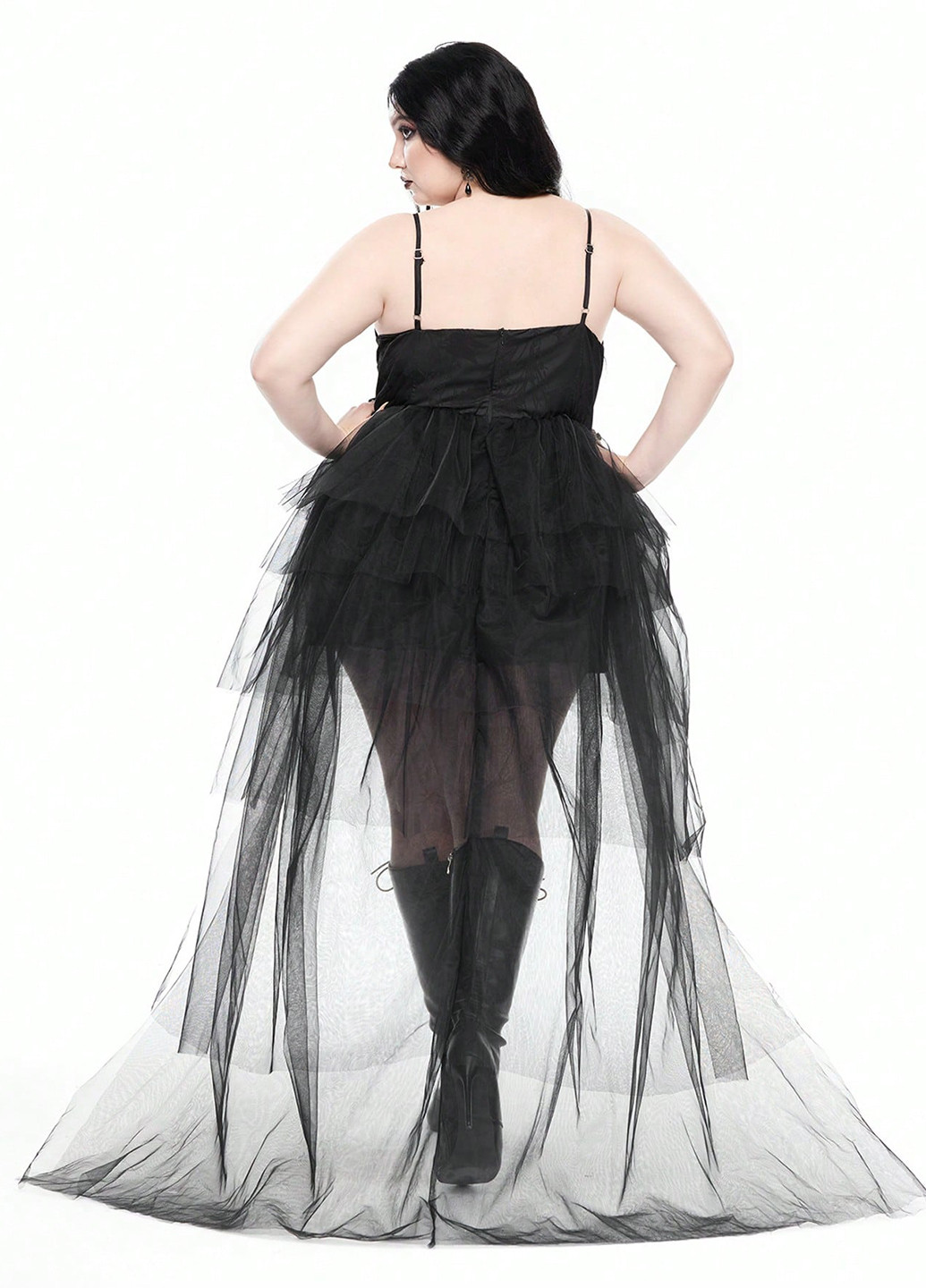 Чорна карнавальний сукня з пишною спідницею, зі шлейфом SHEIN однотонна