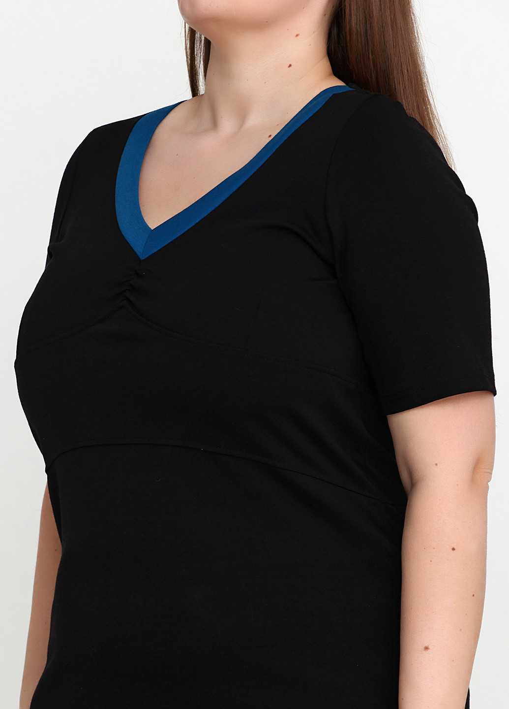 Черное кэжуал платье Emoi en Plus однотонное