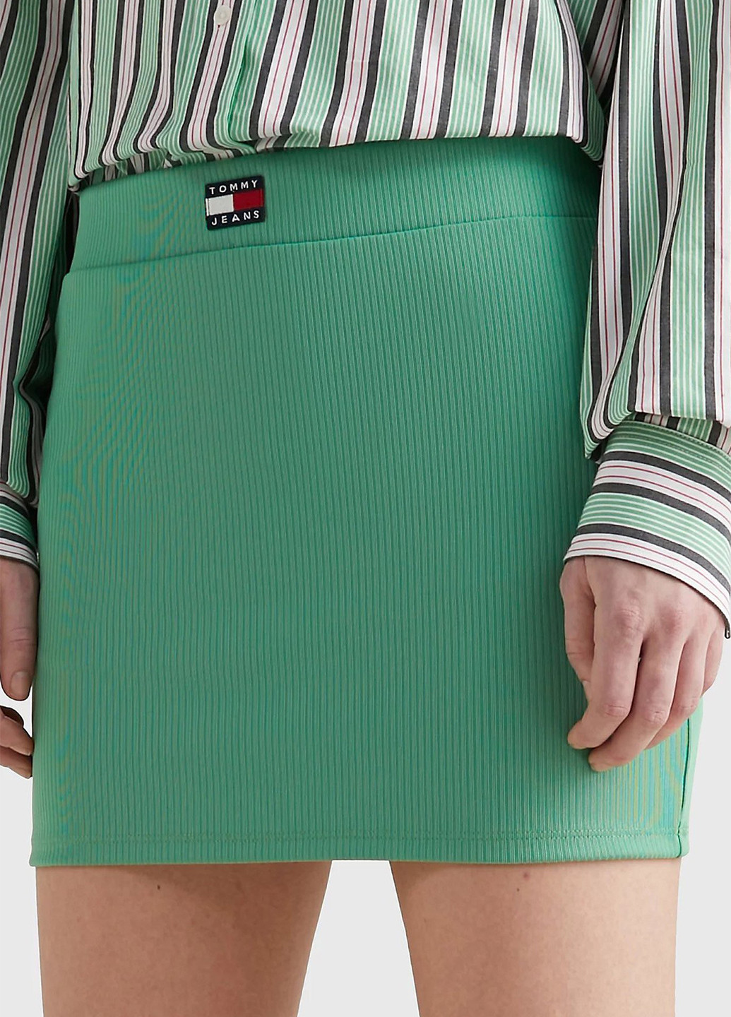 Фисташковая кэжуал однотонная юбка Tommy Jeans