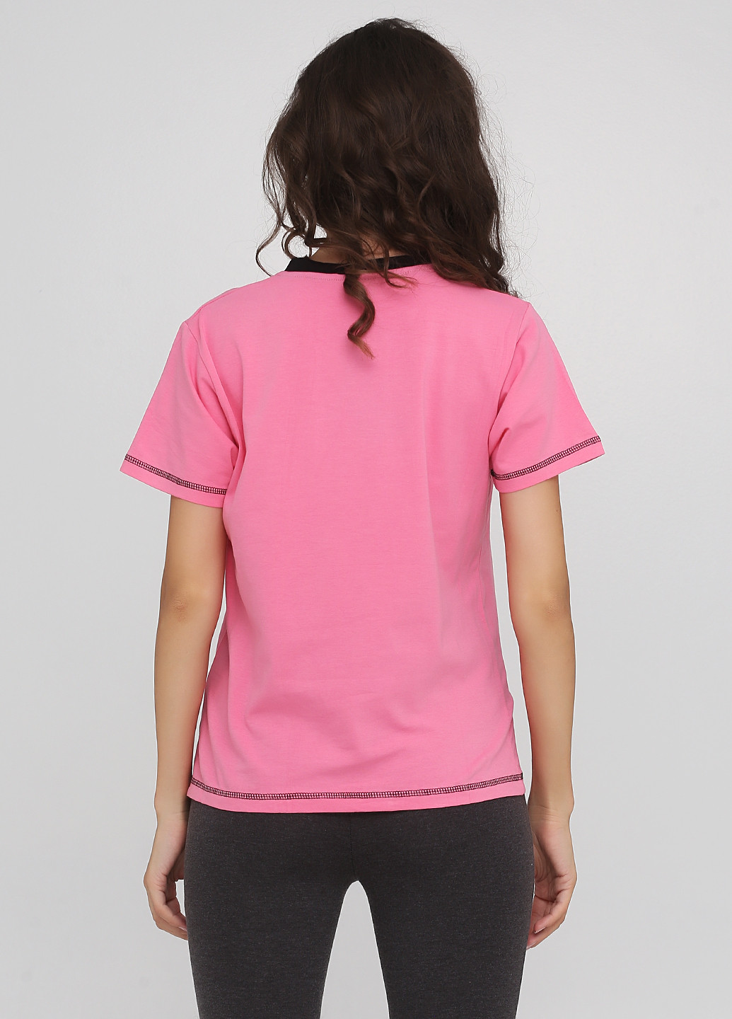 Розовая летняя футболка Baydo