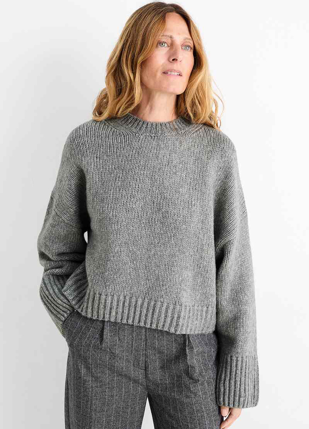 Серый демисезонный свитер из шерсти джемпер C&A