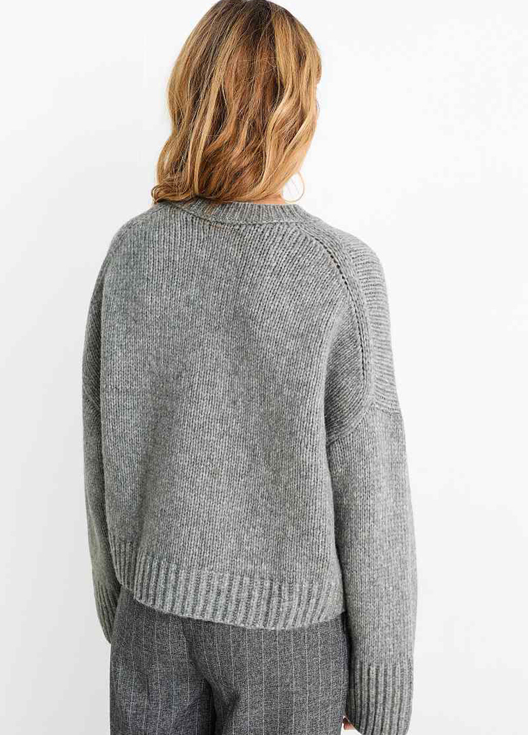 Серый демисезонный свитер из шерсти джемпер C&A