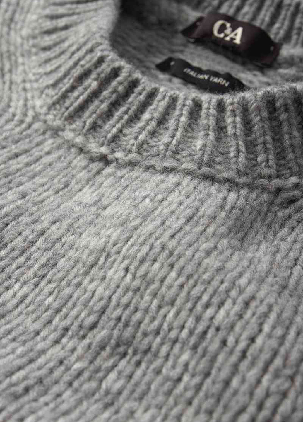 Серый демисезонный свитер из шерсти джемпер C&A
