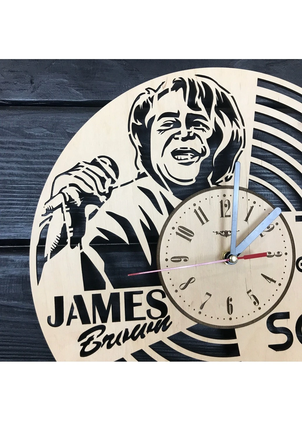Необычные настенные часы из дерева «James Brown» 7Arts (253566927)